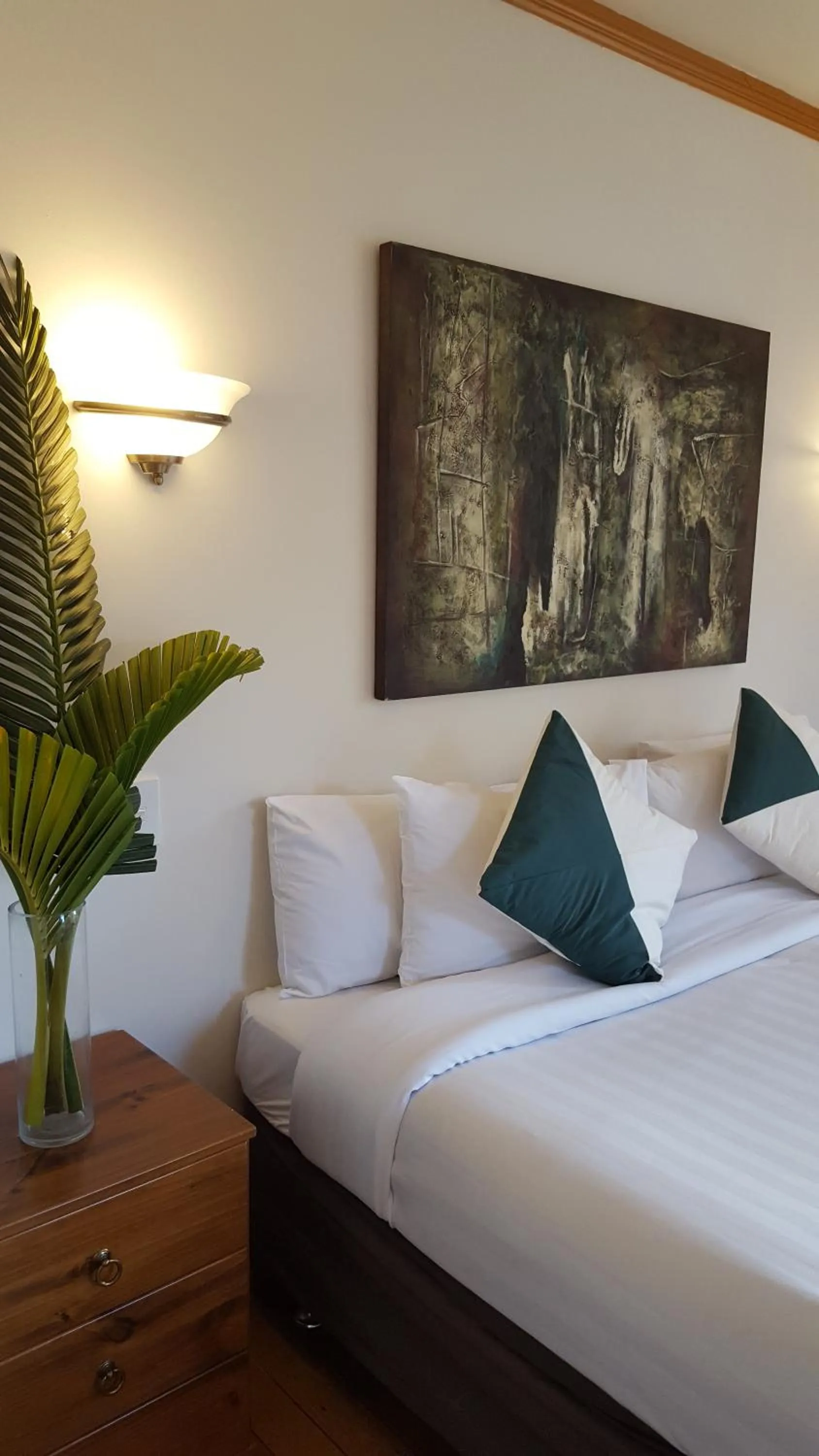 Bed in Seaport Village