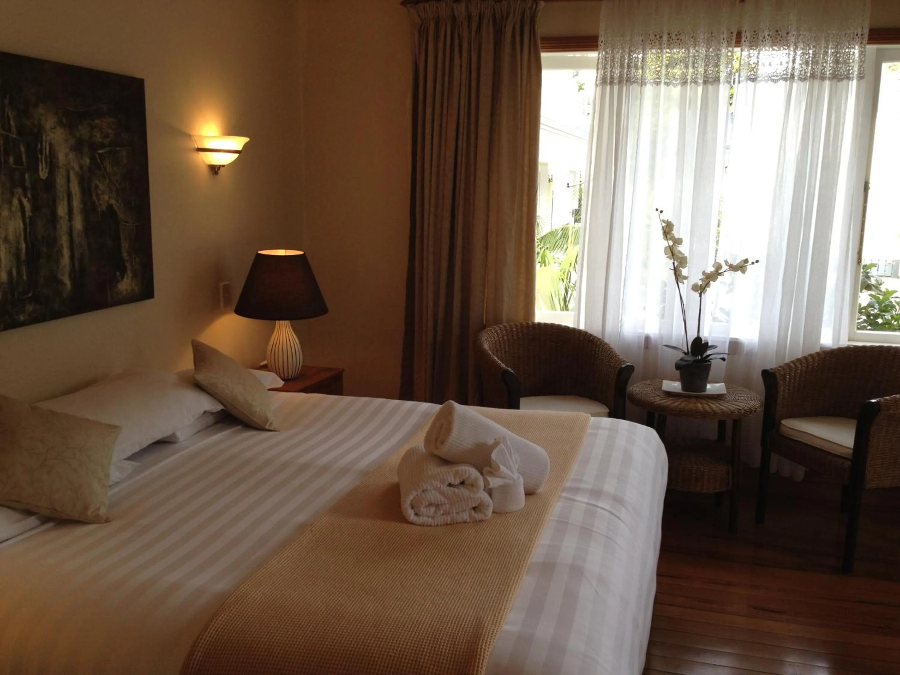 Bed in Seaport Village