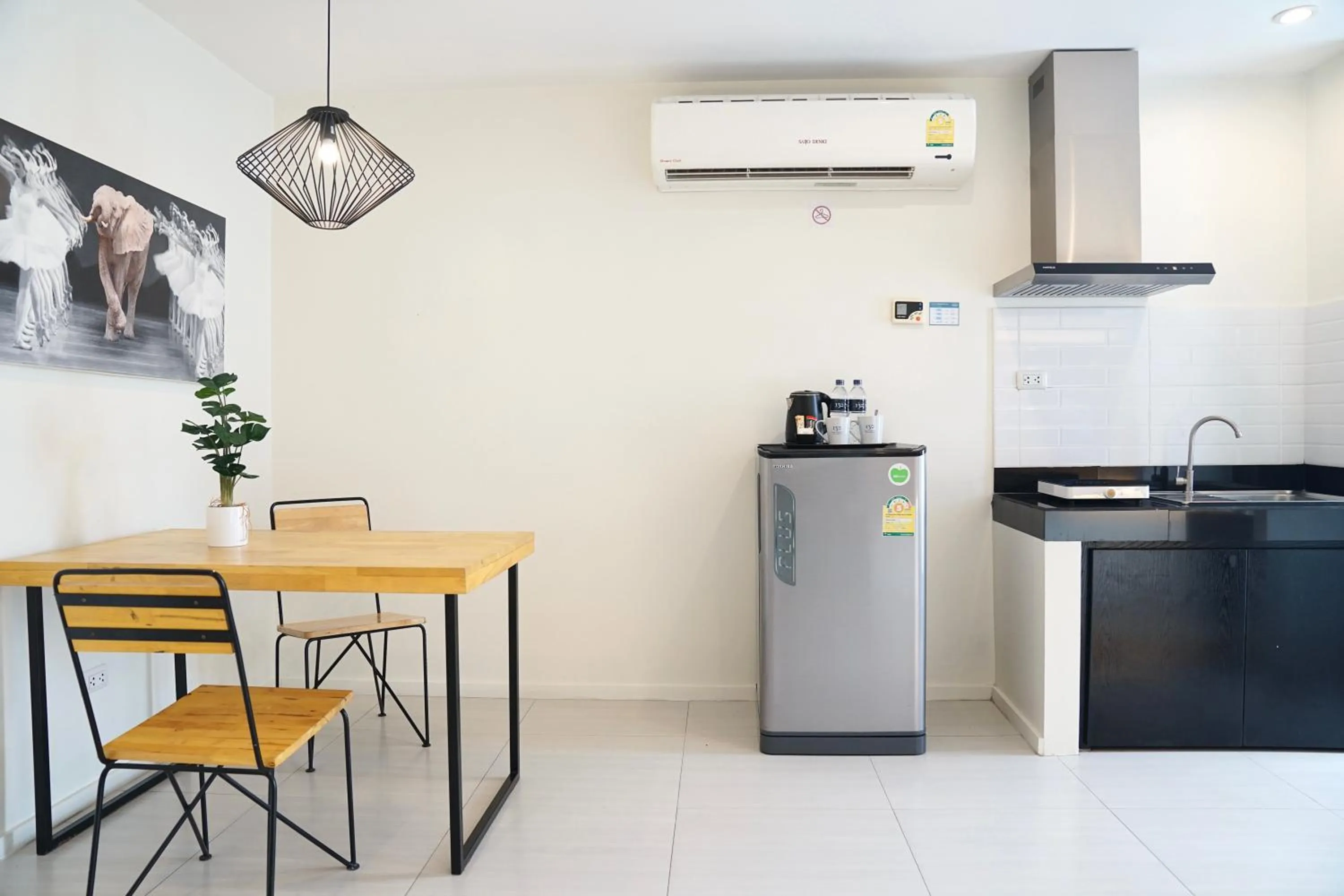 Grand Deluxe Suite in 130 Hotel & Residence Bangkok