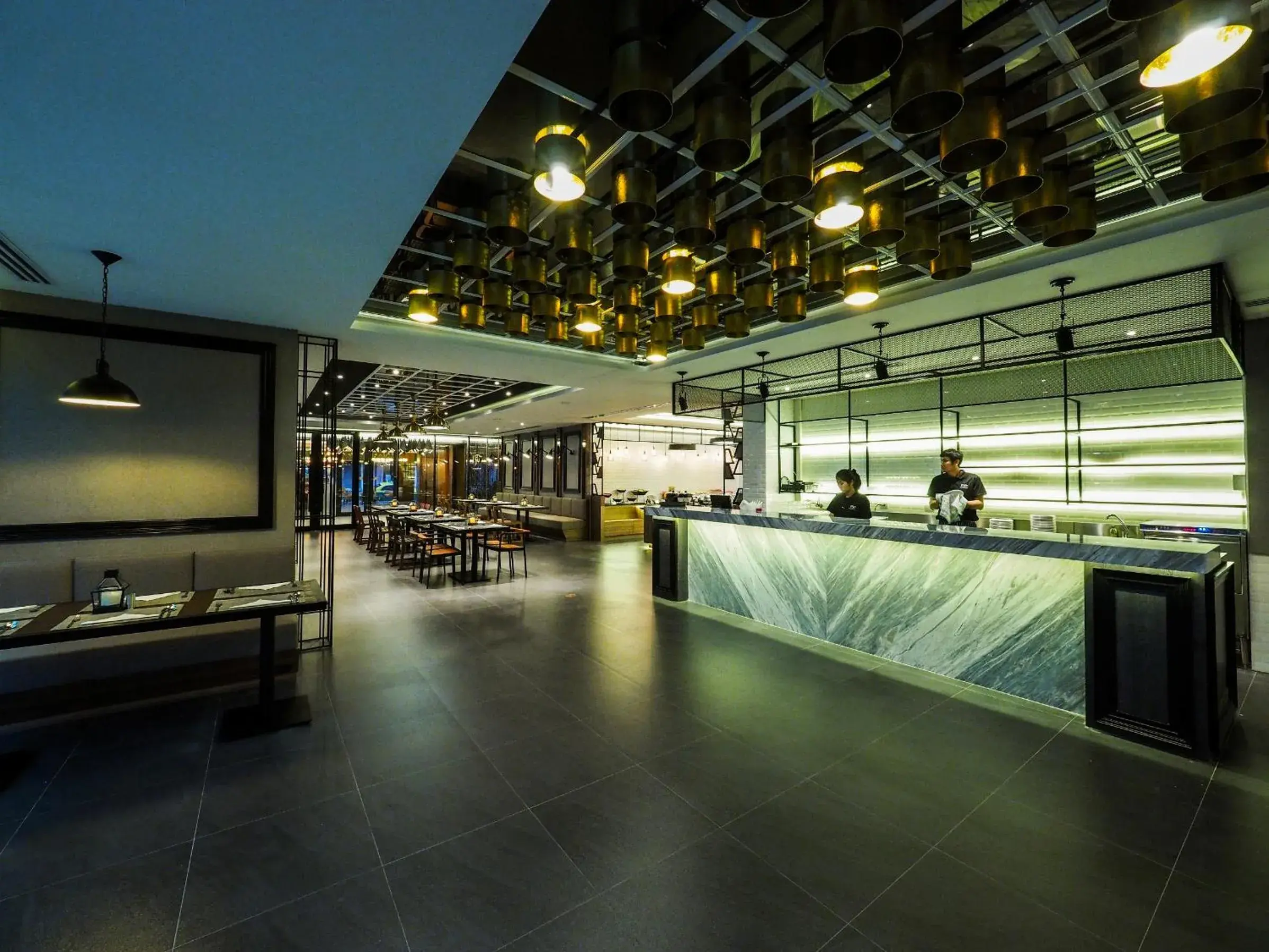 Restaurant/places to eat in 130 Hotel & Residence Bangkok Restaurant/places to eat in 130 Hotel & Residence Bangkok