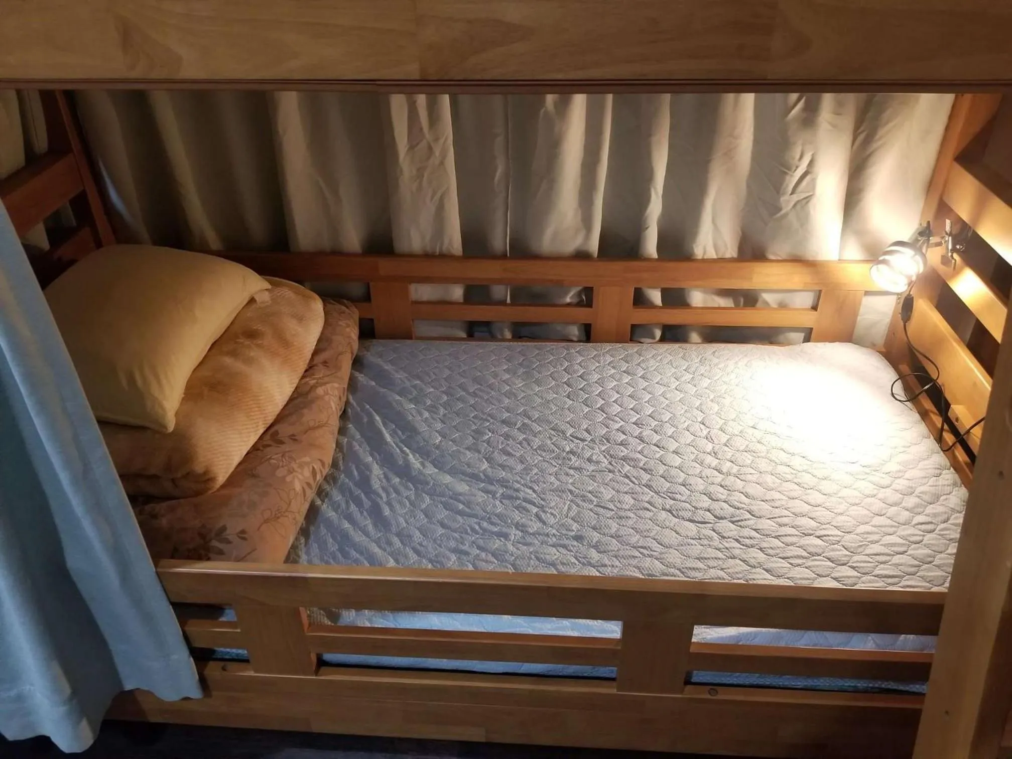 Bed in Minsyuku Koshiyama