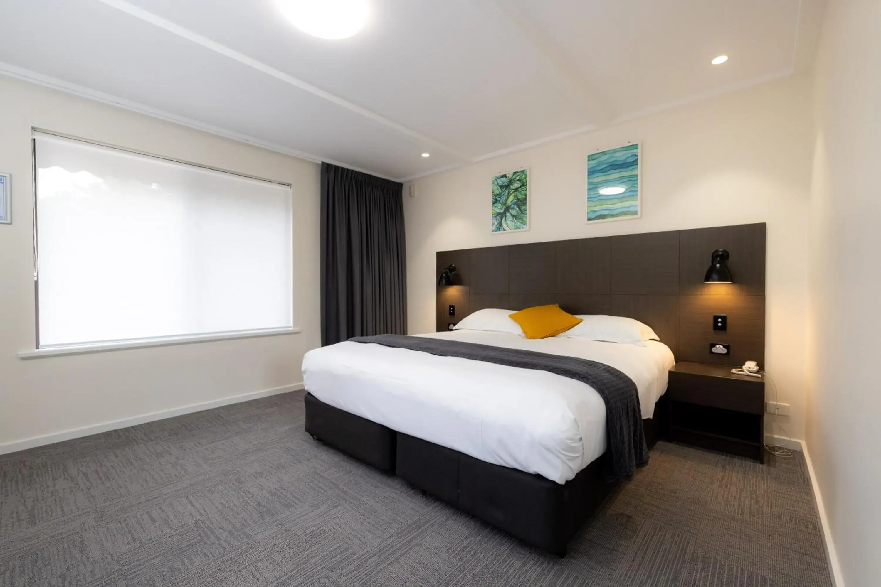 Bed in Mick O'Sheas Bed in Mick O'Sheas