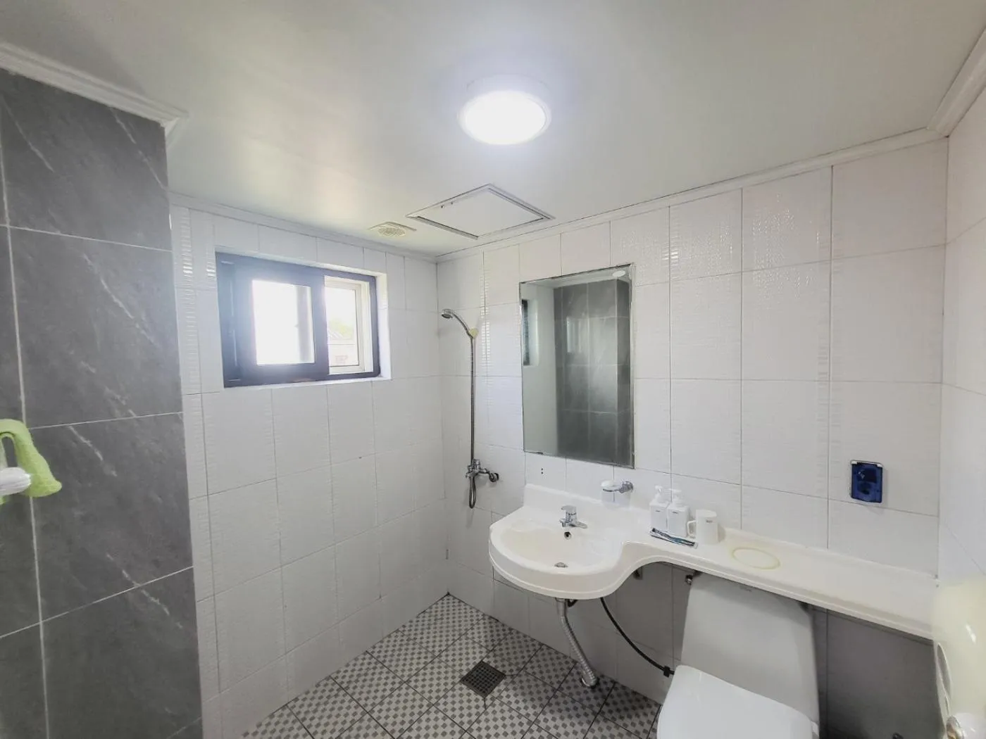 Morning Beach Pension