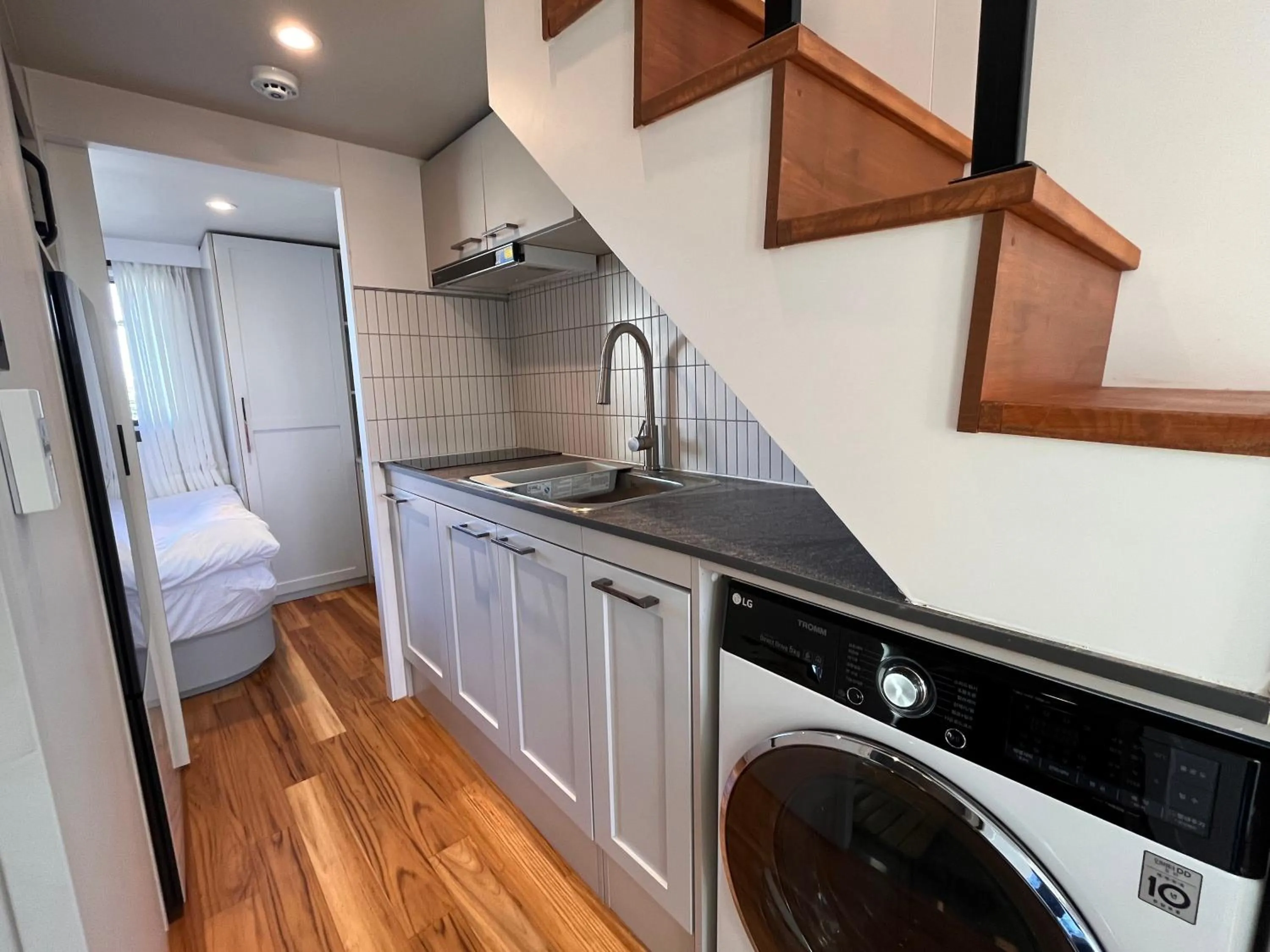 Morning Beach Pension