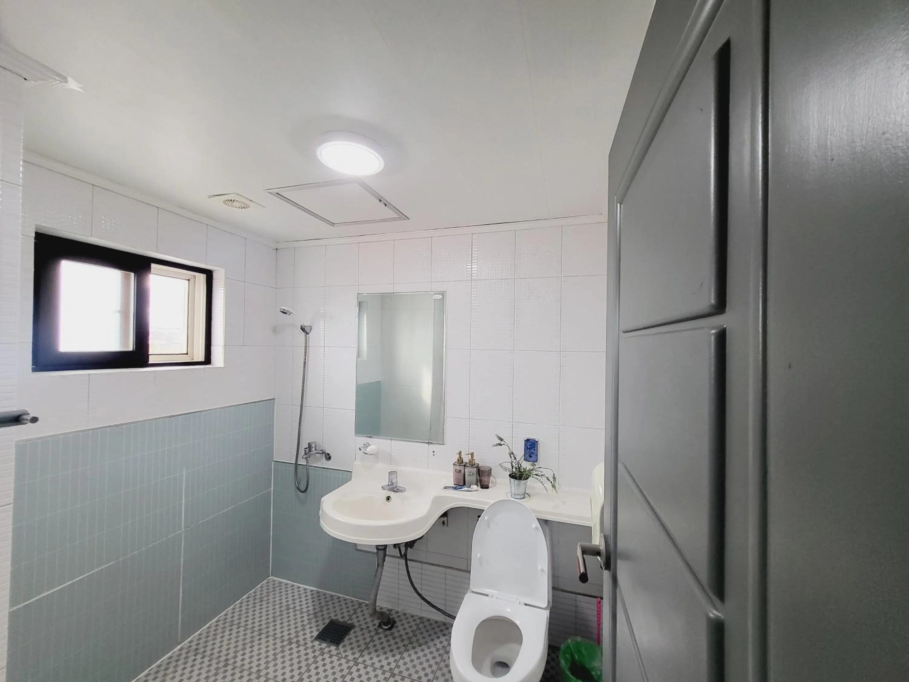 Morning Beach Pension