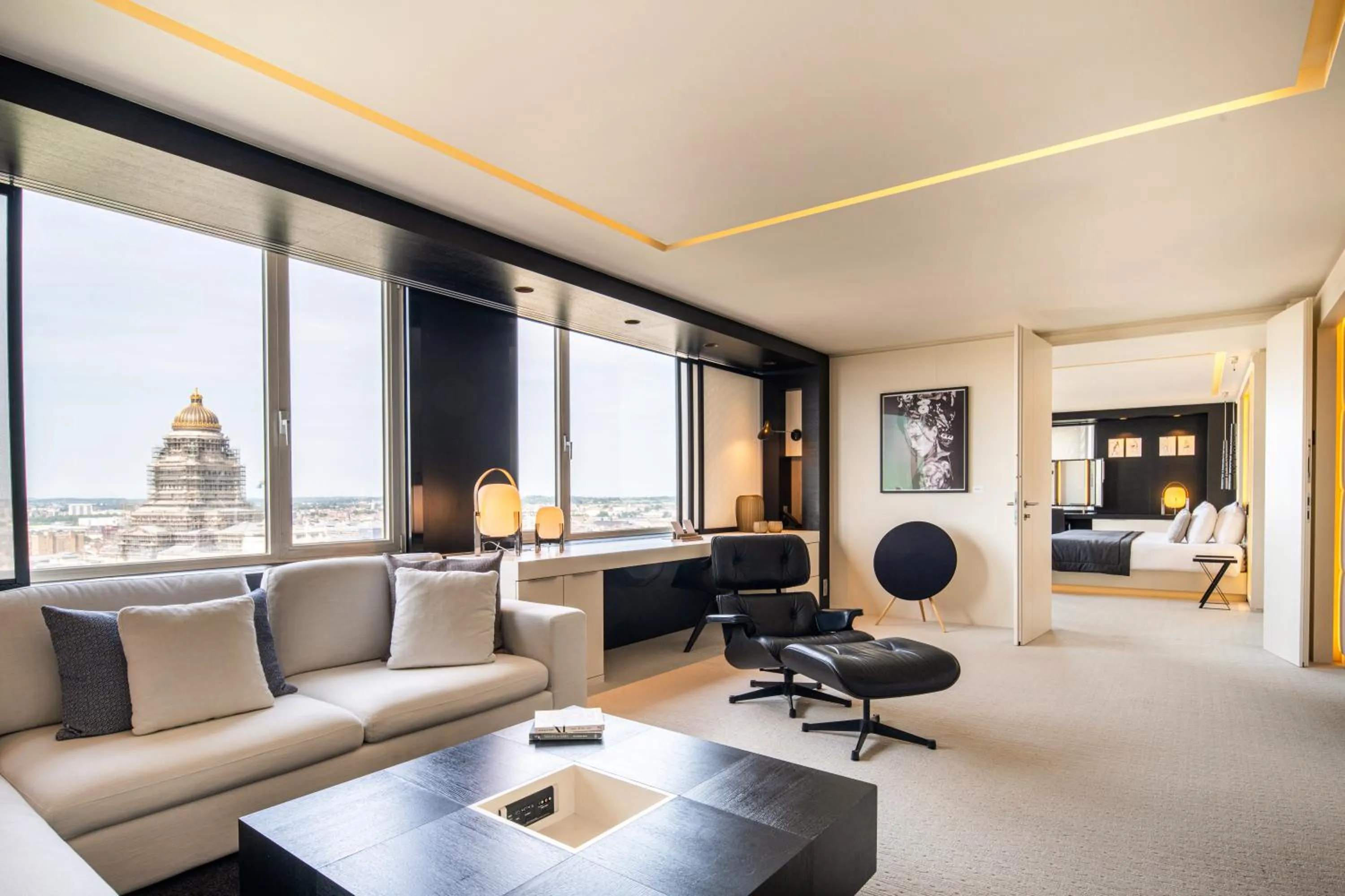 Splendor suite in The Hotel Brussels