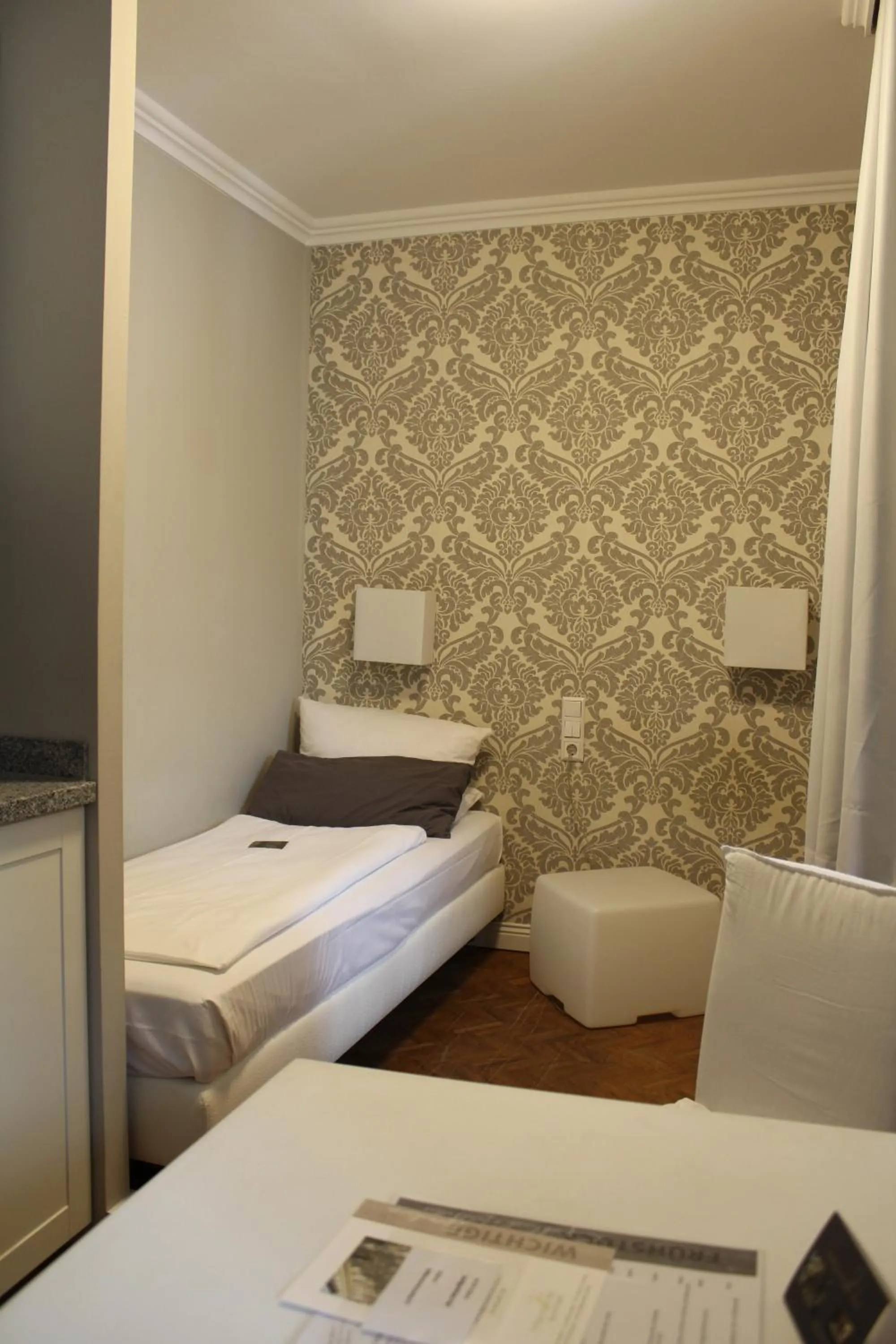 Bed in Apart-Hotel Heiligenthaler Hof