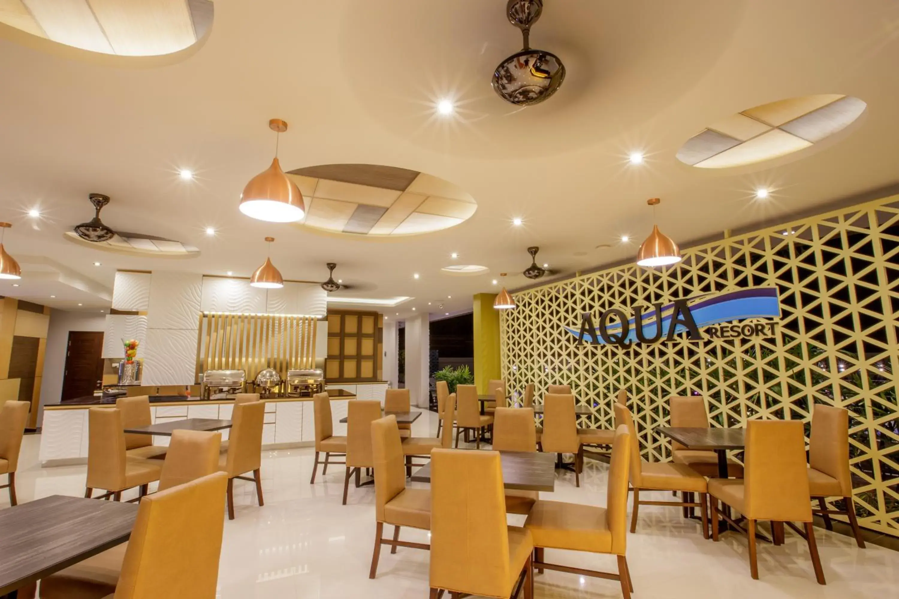 Restaurant/places to eat in Aqua Resort SHA Plus Restaurant/places to eat in Aqua Resort SHA Plus