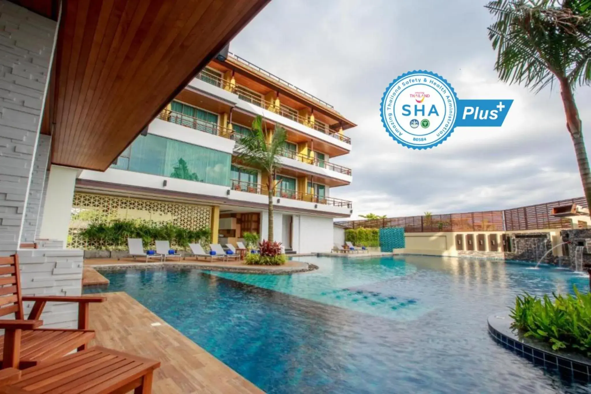 Property building in Aqua Resort SHA Plus Property building in Aqua Resort SHA Plus