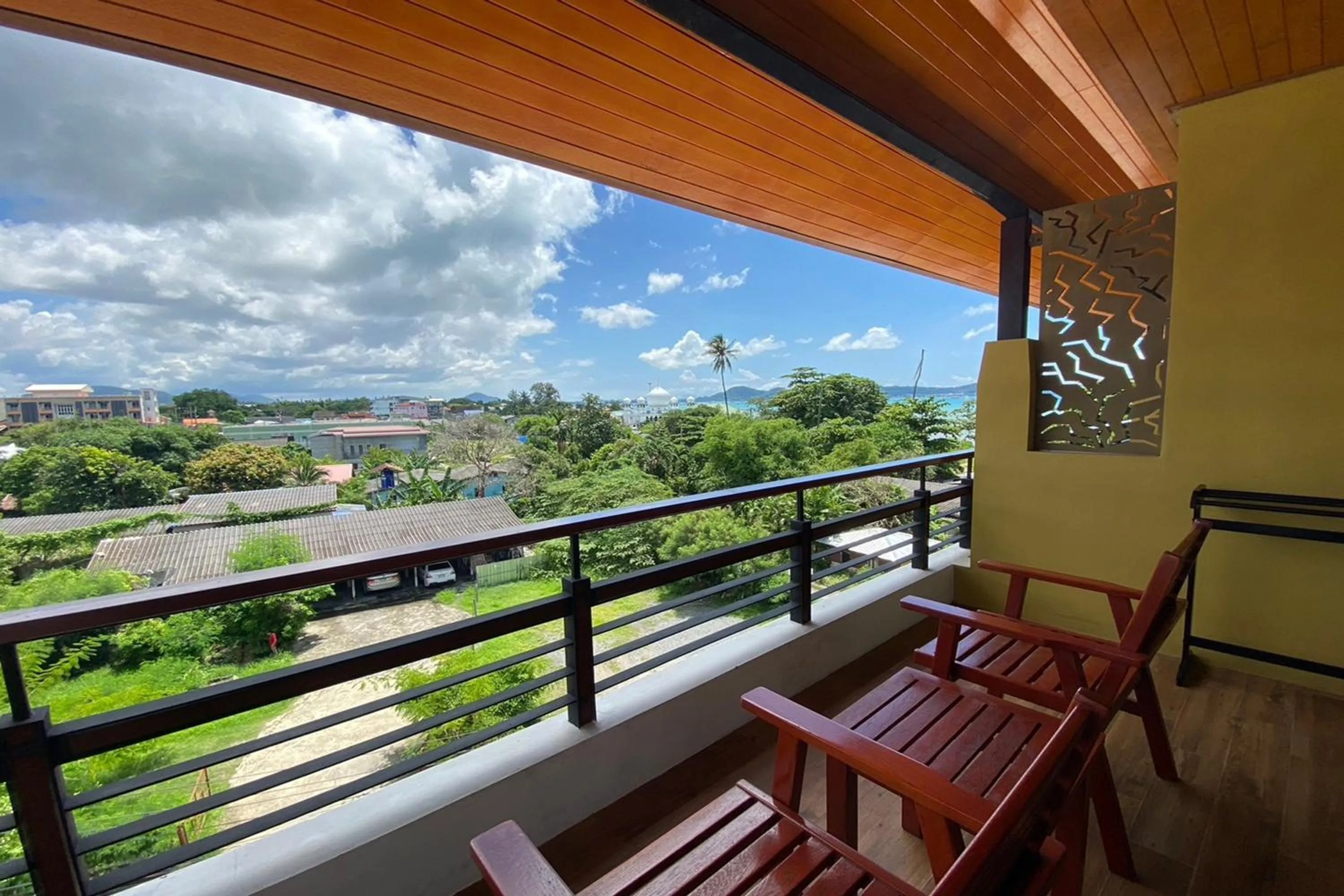 Balcony/Terrace in Aqua Resort Phuket - Near Beach and Chalong Pier