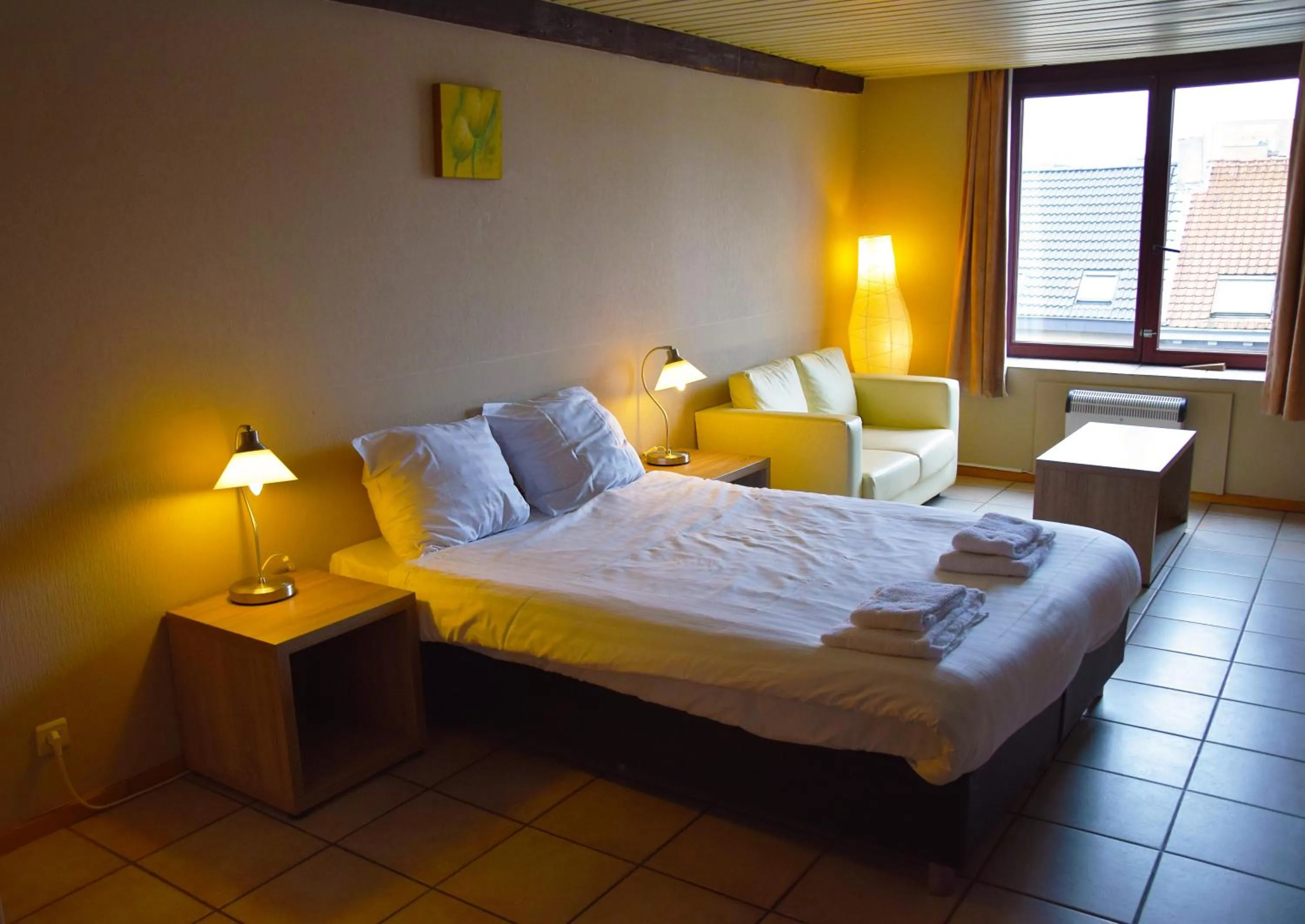 Bed in Condo Gardens Antwerp