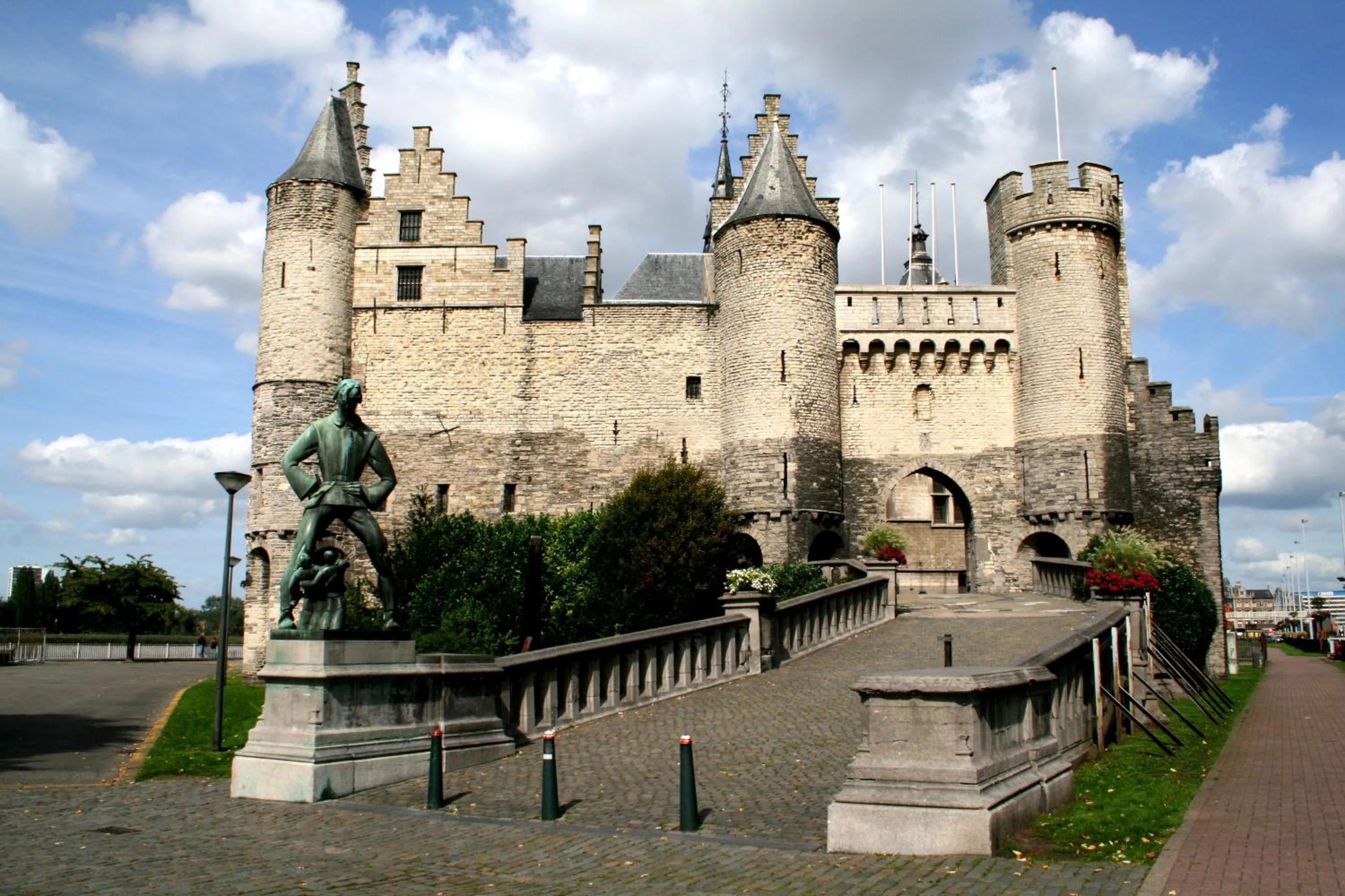 Location in Condo Gardens Antwerp