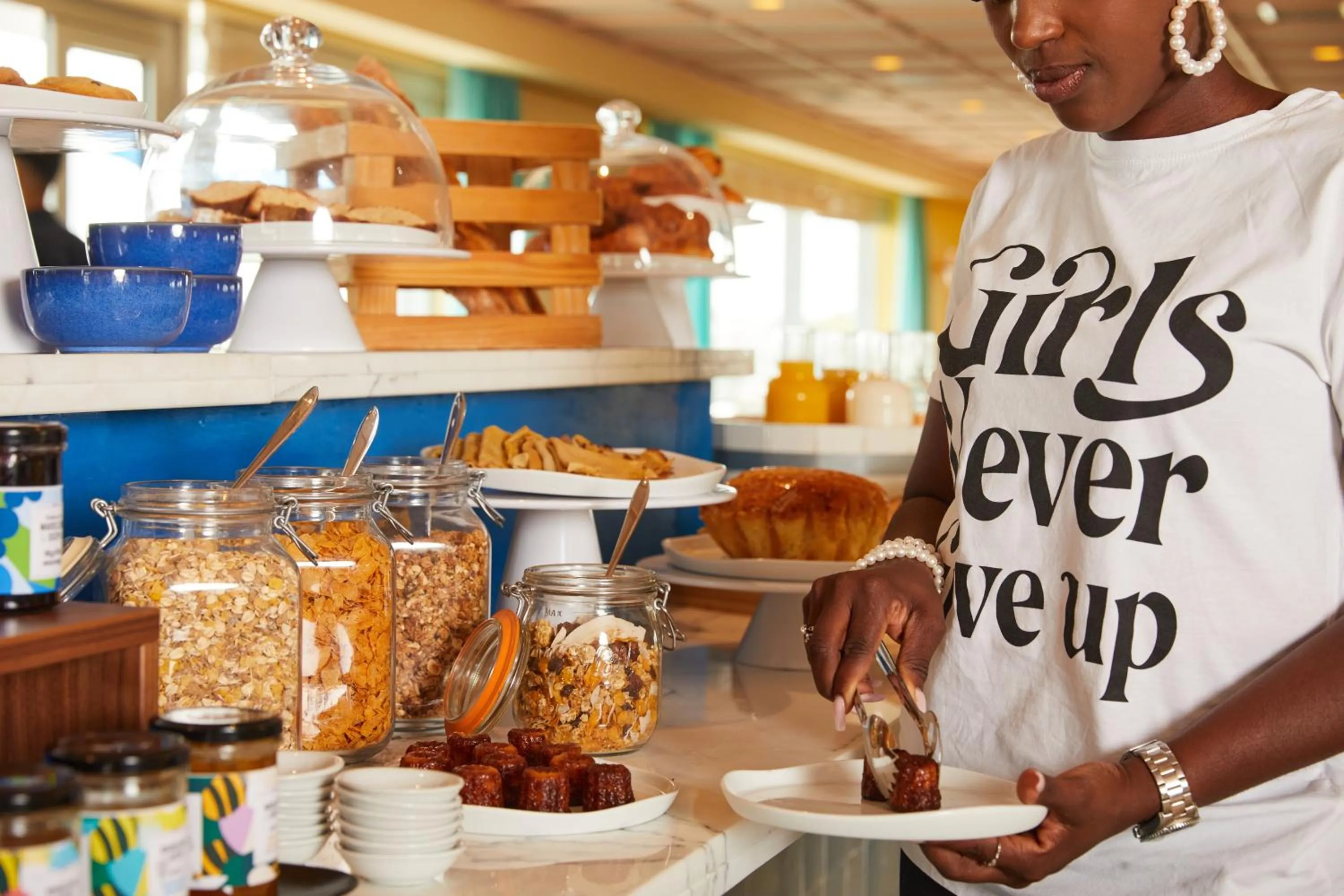 Buffet breakfast in Hotel Indigo Bordeaux Centre Chartrons by IHG