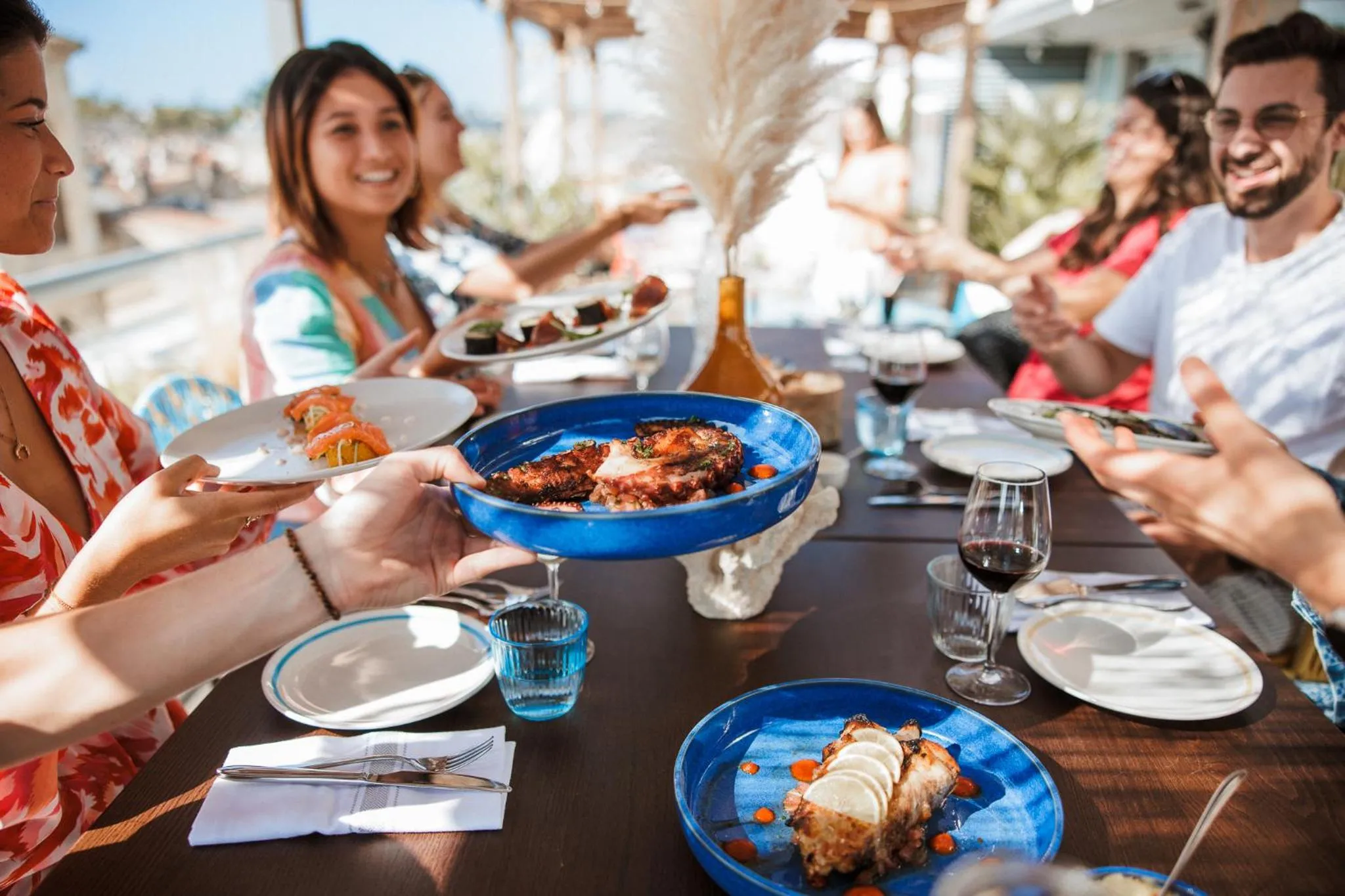 Restaurant/places to eat in Hotel Indigo Bordeaux Centre Chartrons by IHG