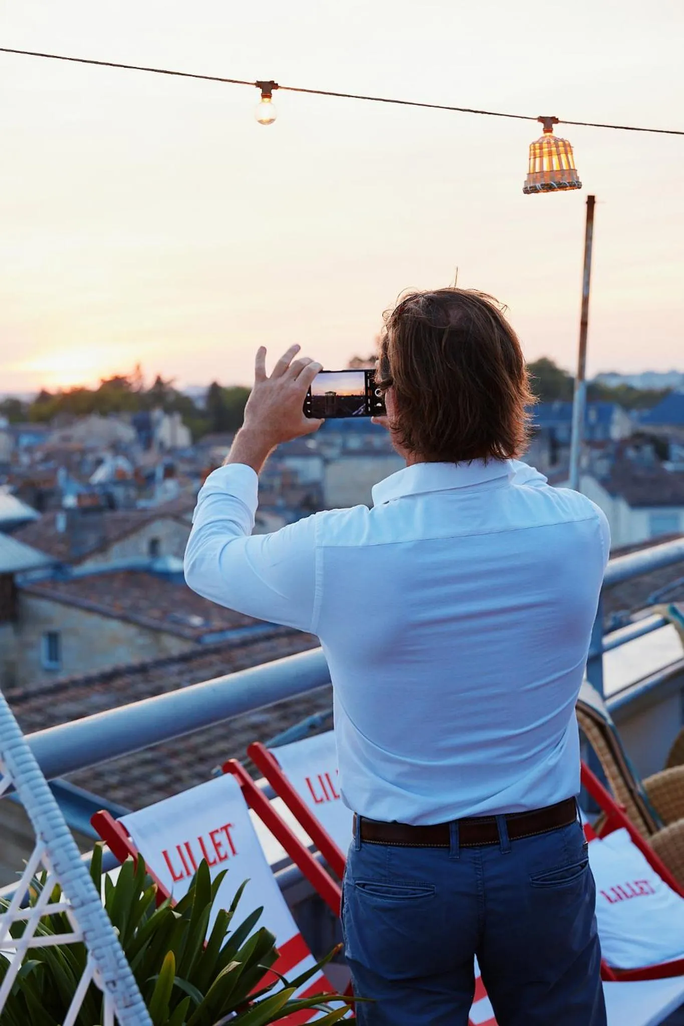 Patio in Hotel Indigo Bordeaux Centre Chartrons by IHG