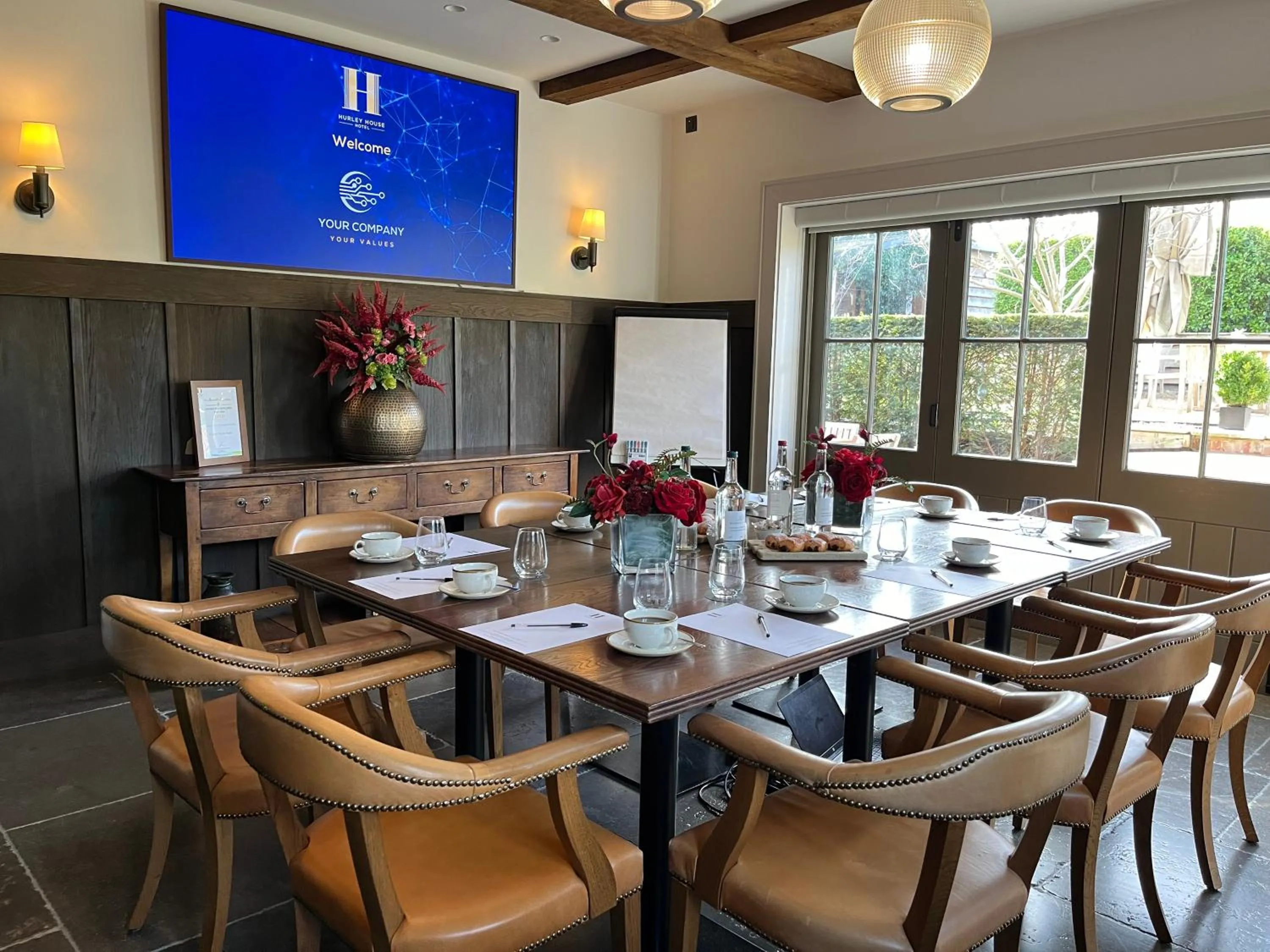 Meeting/conference room in Hurley House Hotel
