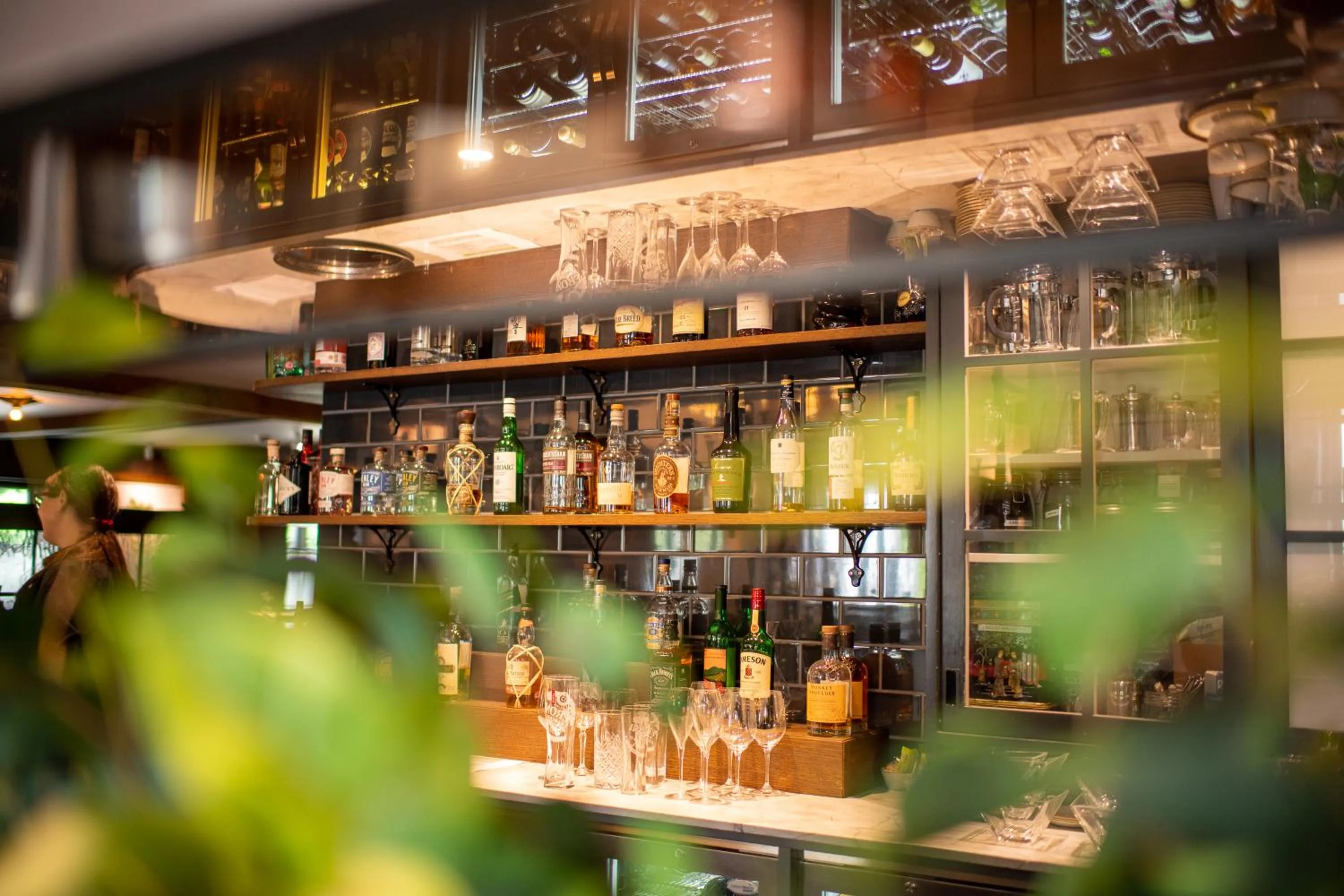 Lounge or bar in Hurley House Hotel