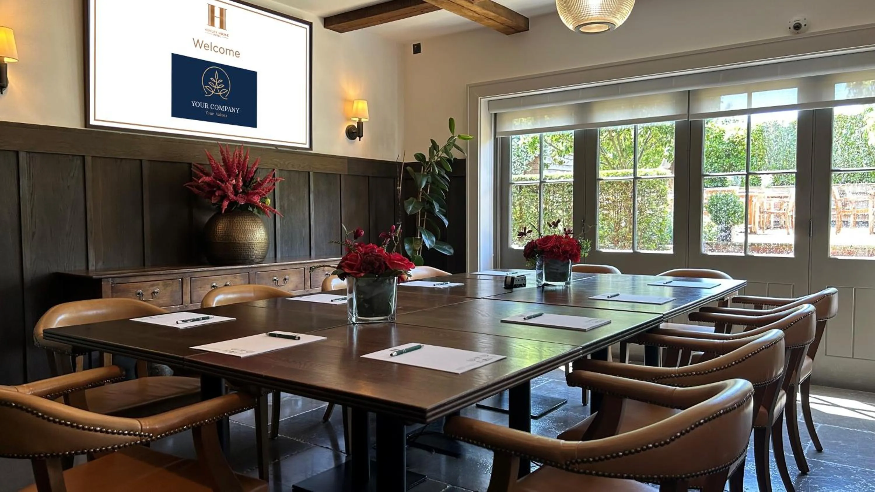 Banquet/Function facilities in Hurley House Hotel