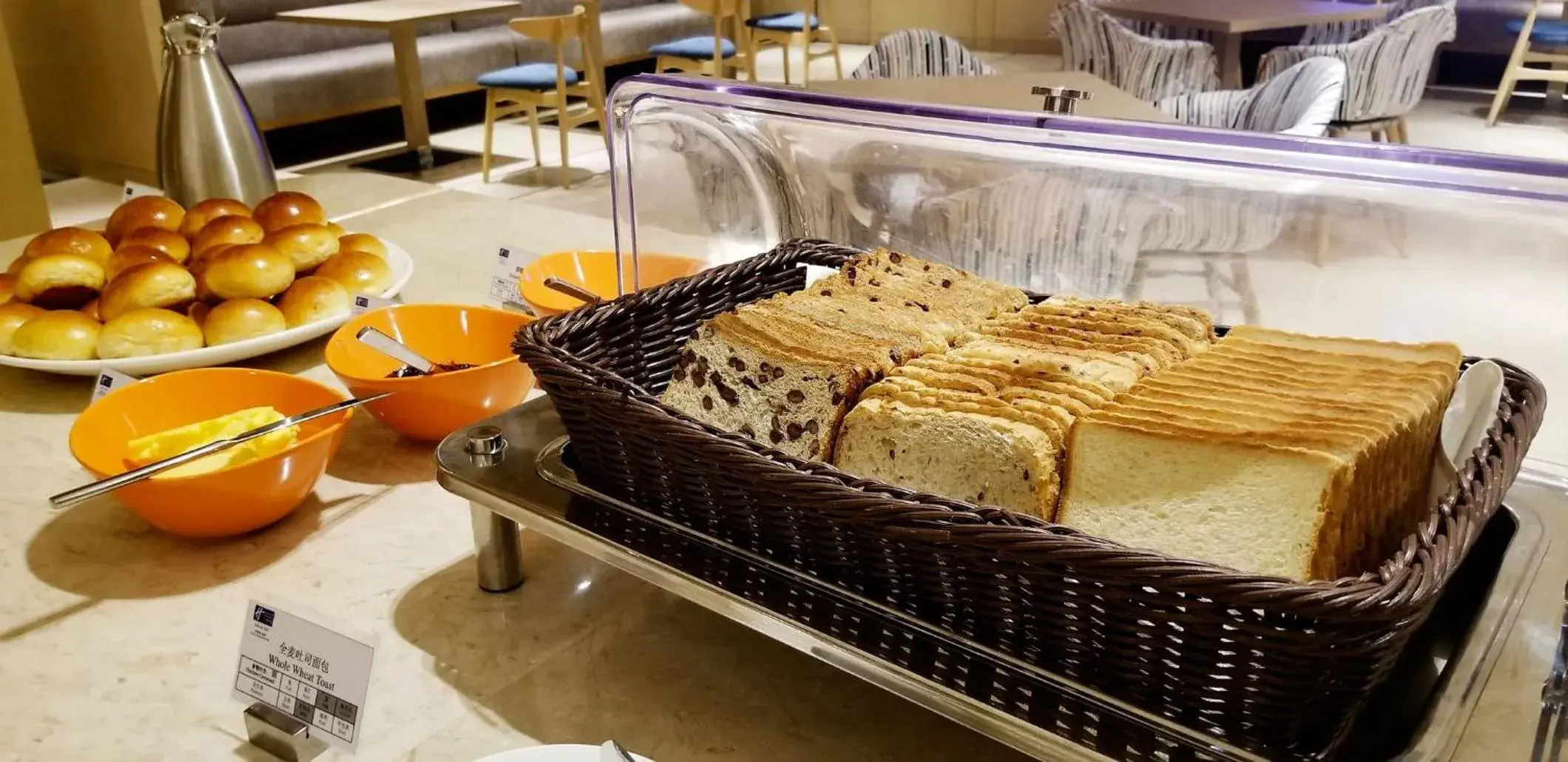 Restaurant/places to eat in Holiday Inn Express Chengdu Wenjiang Hotspring by IHG Restaurant/places to eat in Holiday Inn Express Chengdu Wenjiang Hotspring by IHG