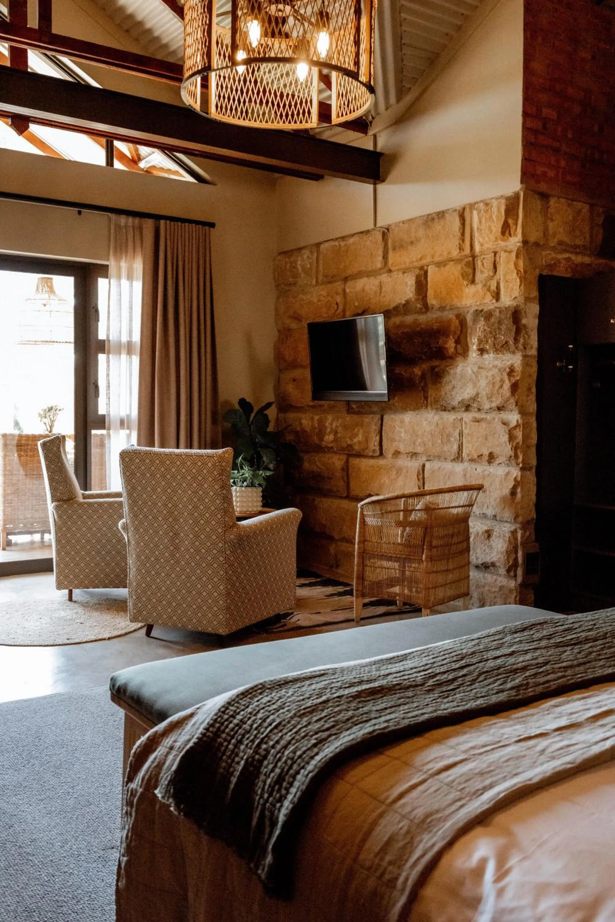 TV and multimedia in Andes Clarens Guesthouse