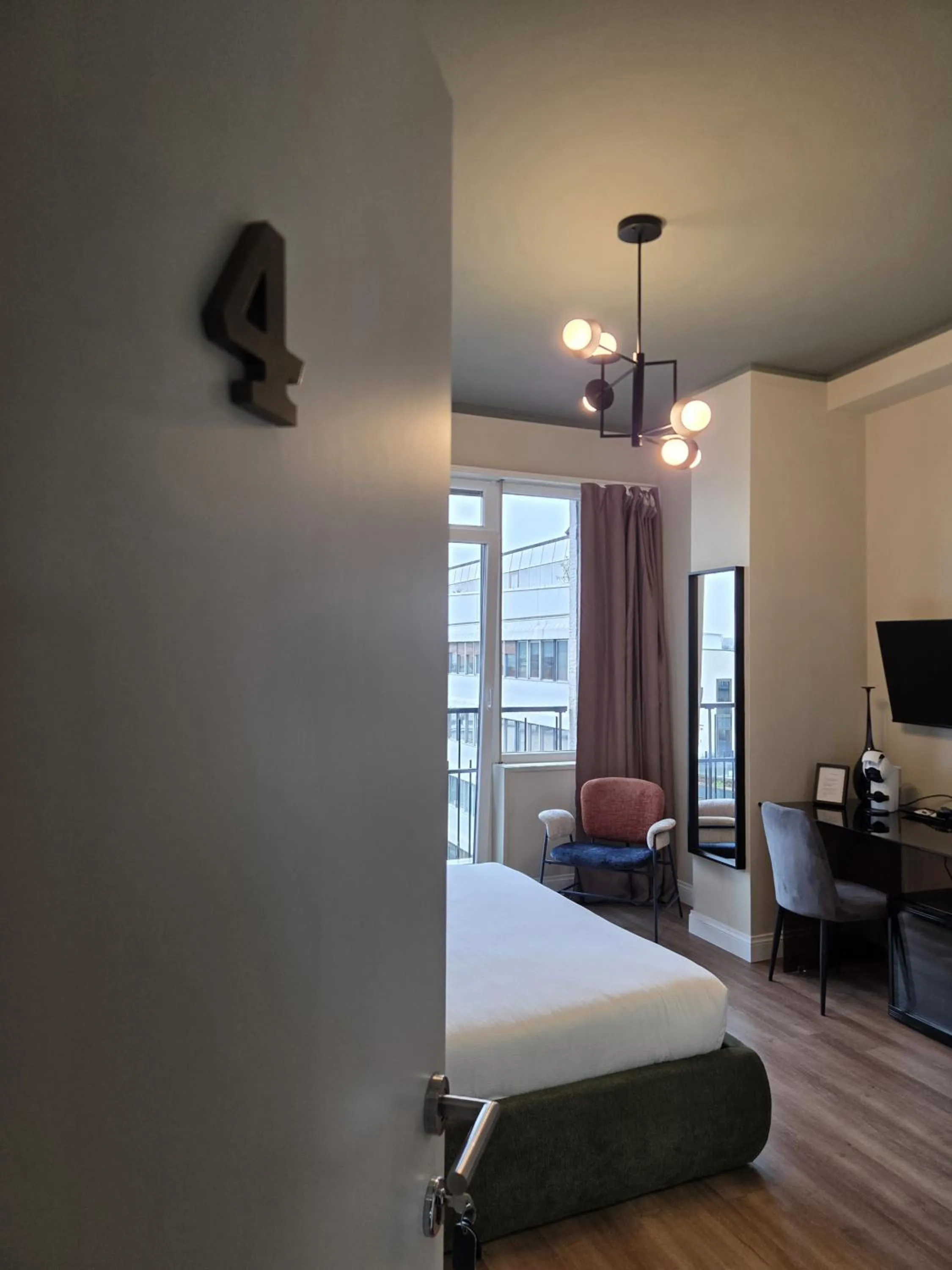 TV and multimedia, Bed in Corso Italia Rooms