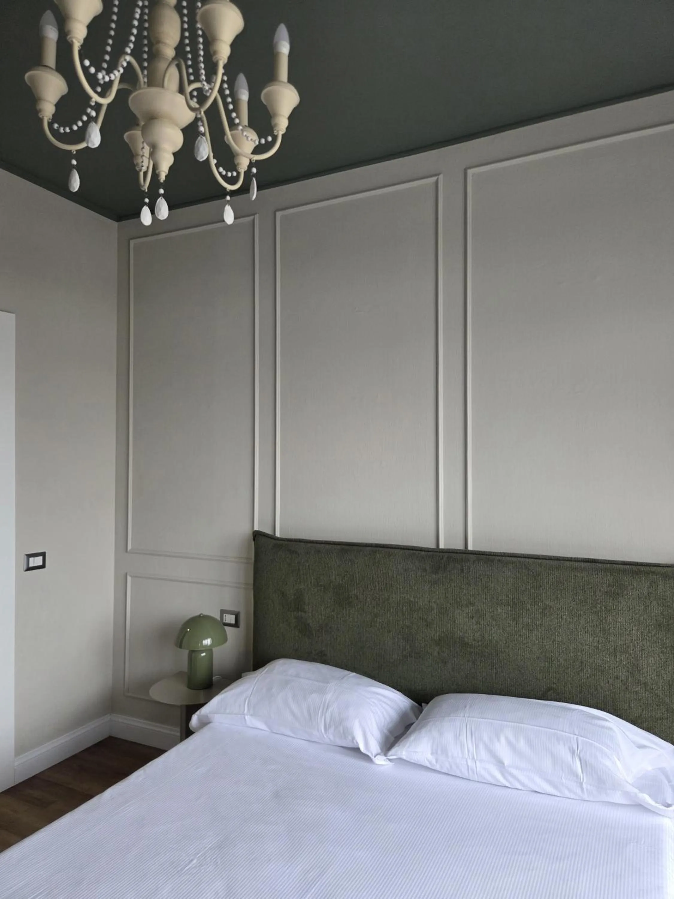 Bed in Corso Italia Rooms