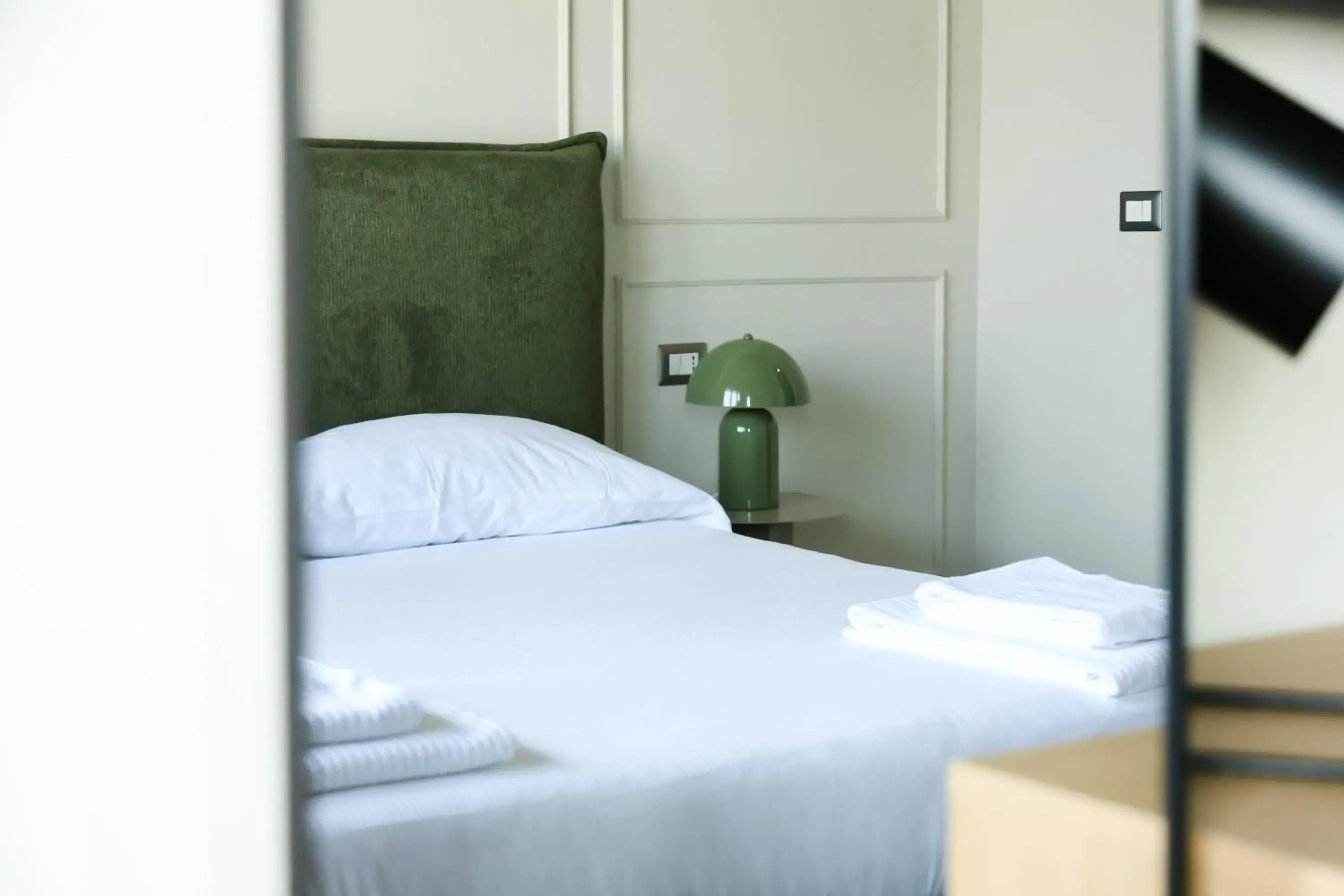 Double Room with Balcony in Corso Italia Rooms Double Room with Balcony in Corso Italia Rooms
