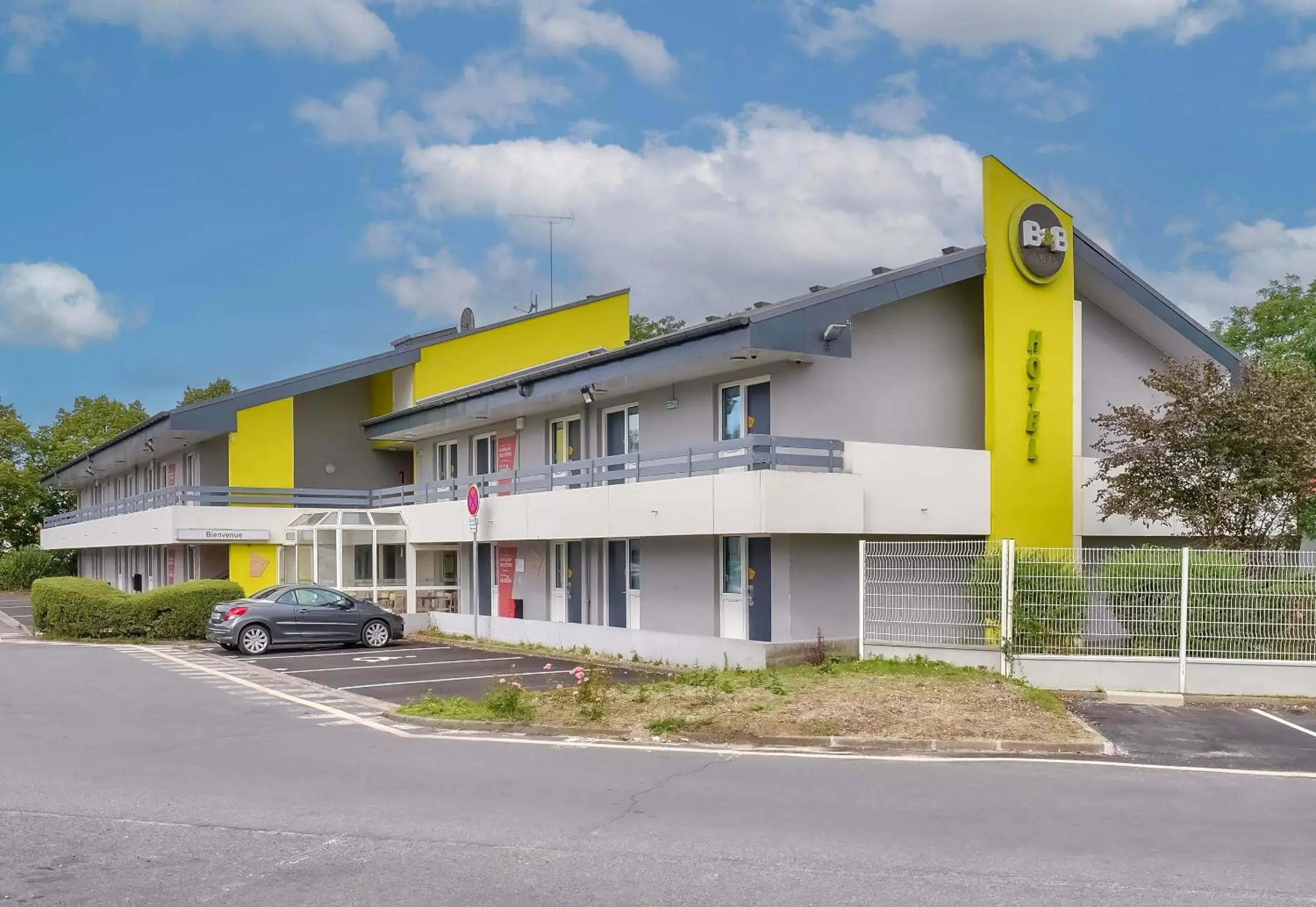 Property building in B&B HOTEL Herblay Property building in B&B HOTEL Herblay