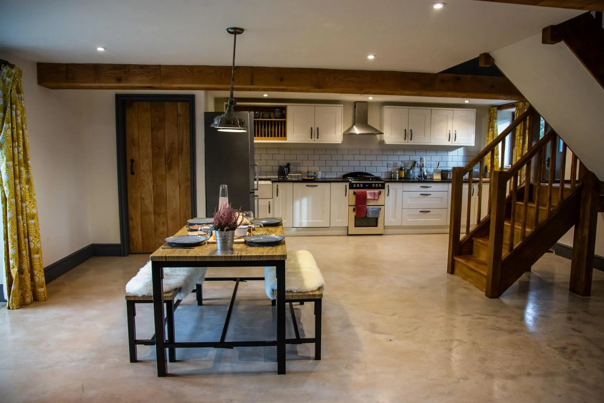 Kitchen or kitchenette in Drovers Rest Farm Stay