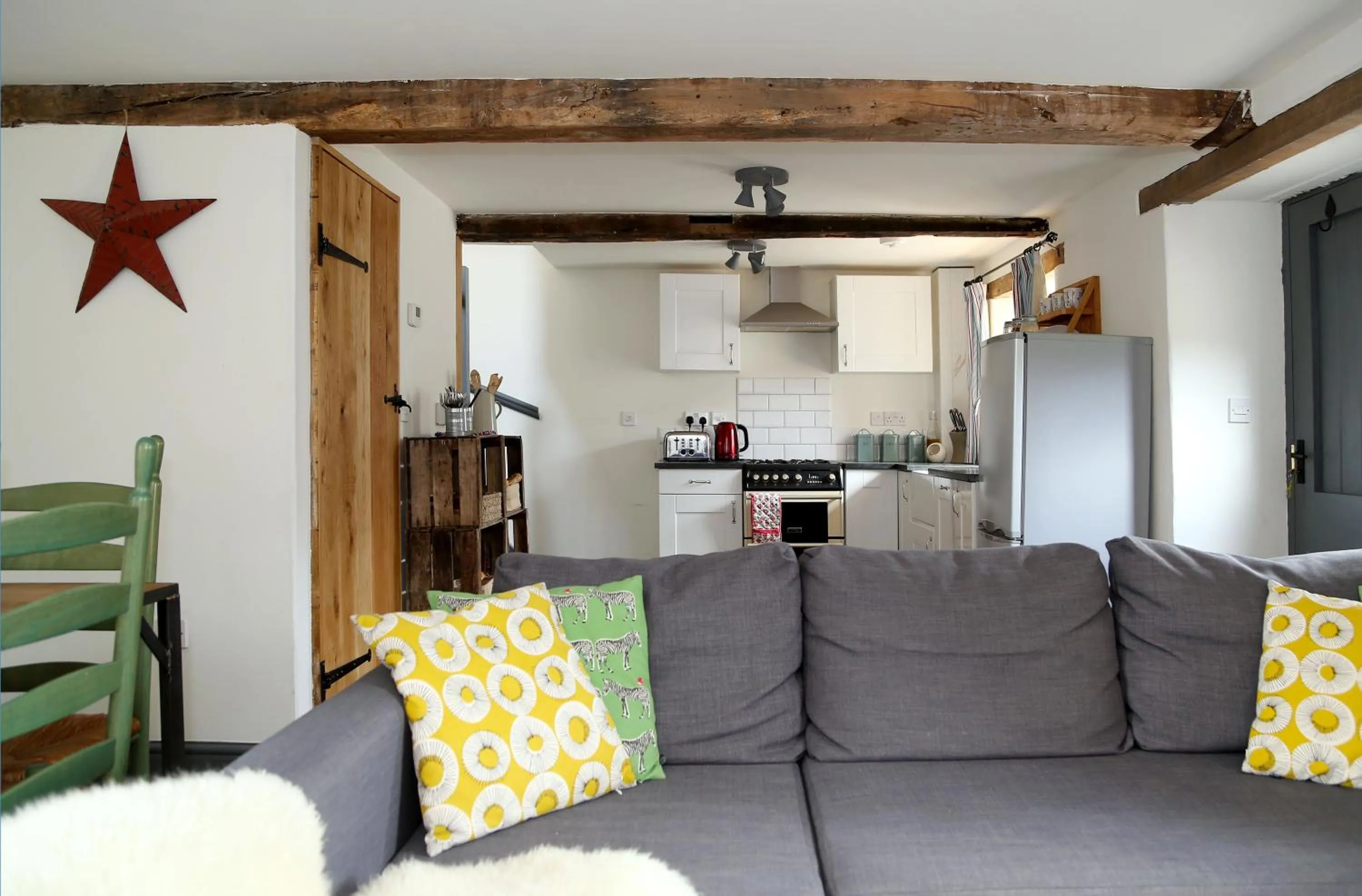 Kitchen or kitchenette in Drovers Rest Farm Stay