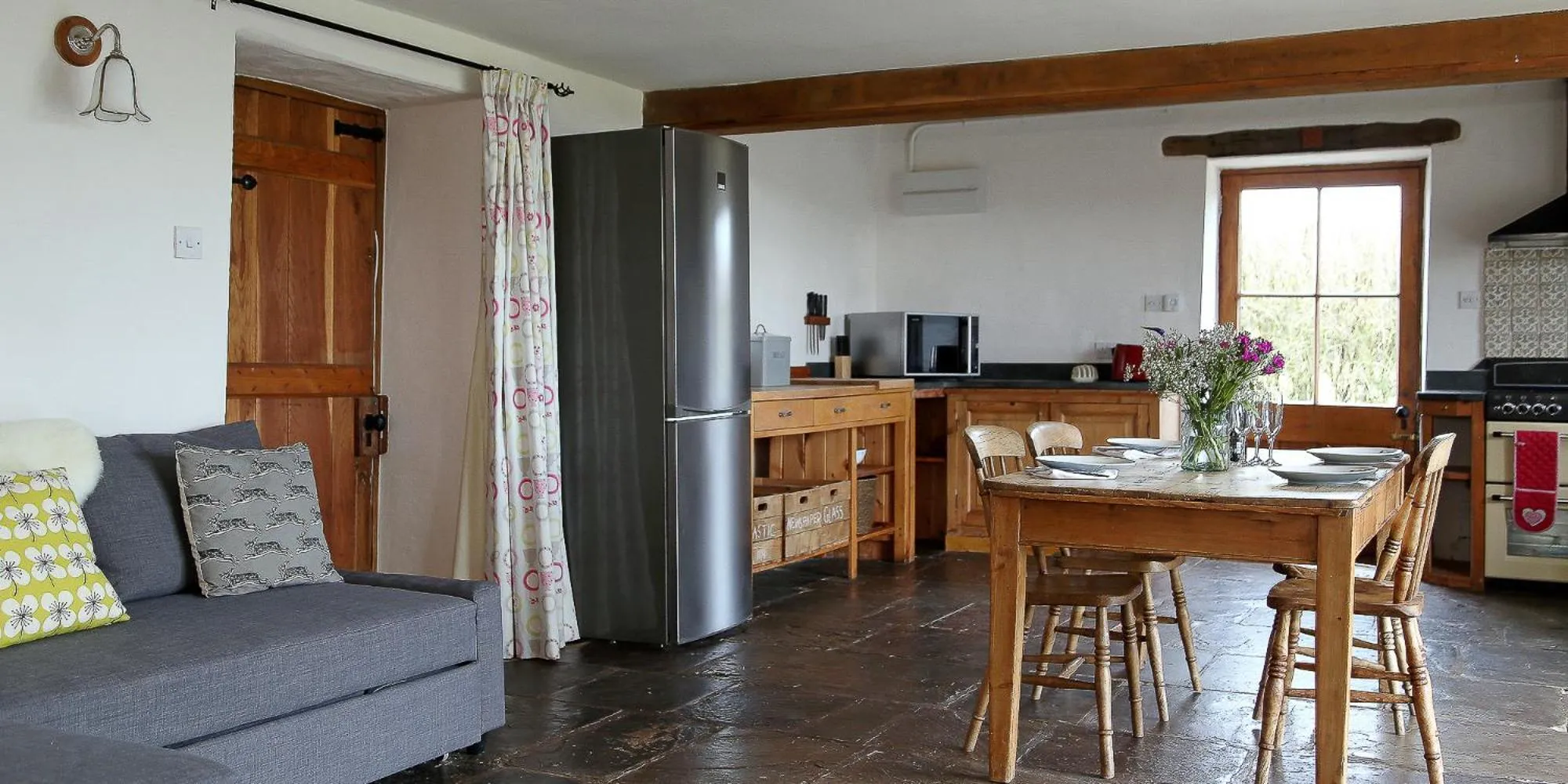 Photo of the whole room in Drovers Rest Farm Stay