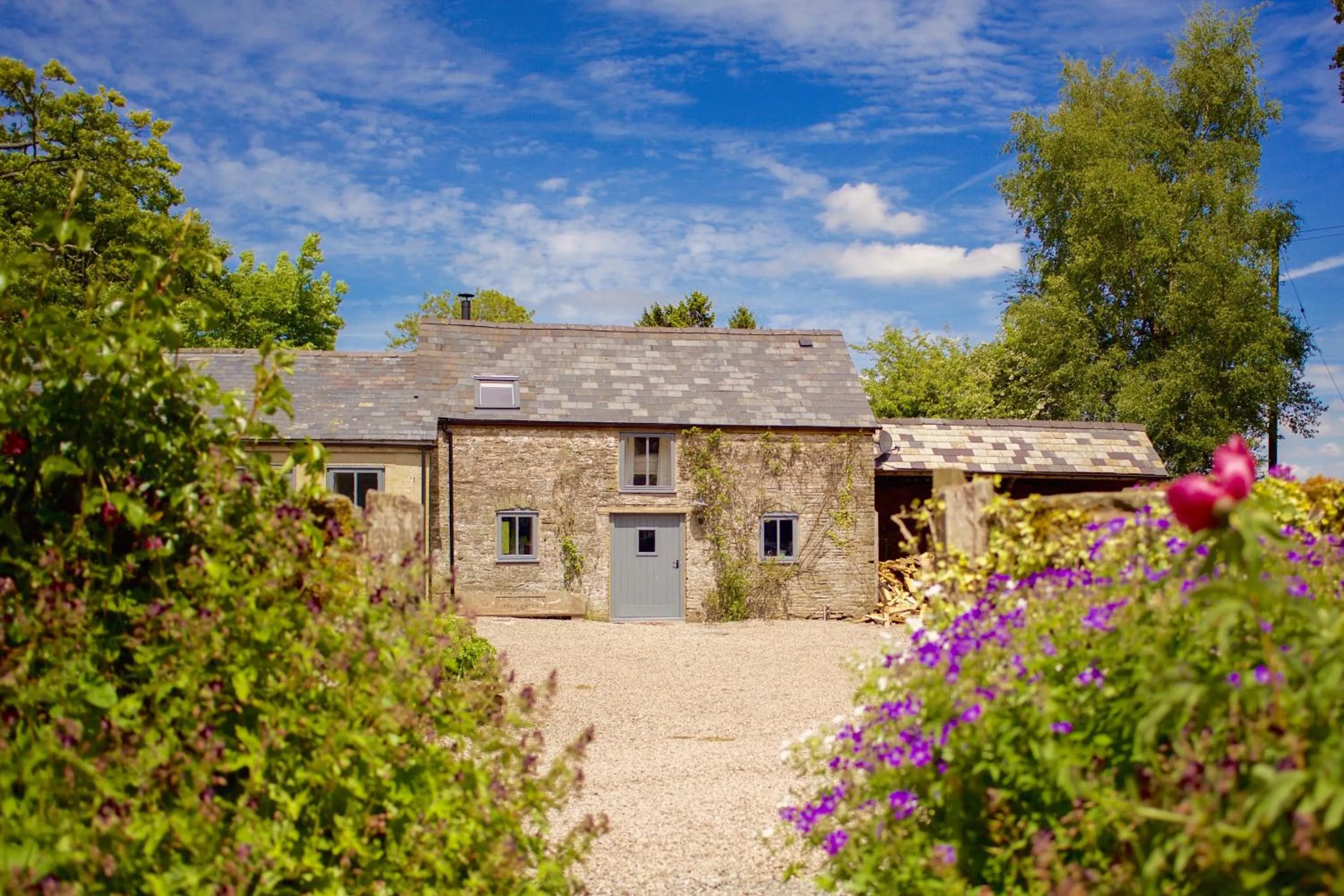 Property building in Drovers Rest Farm Stay