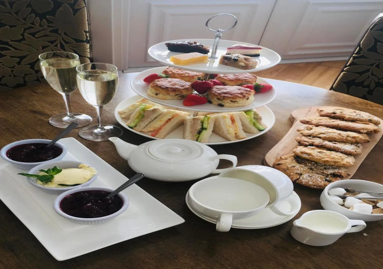 Breakfast in Rettendon Lodge