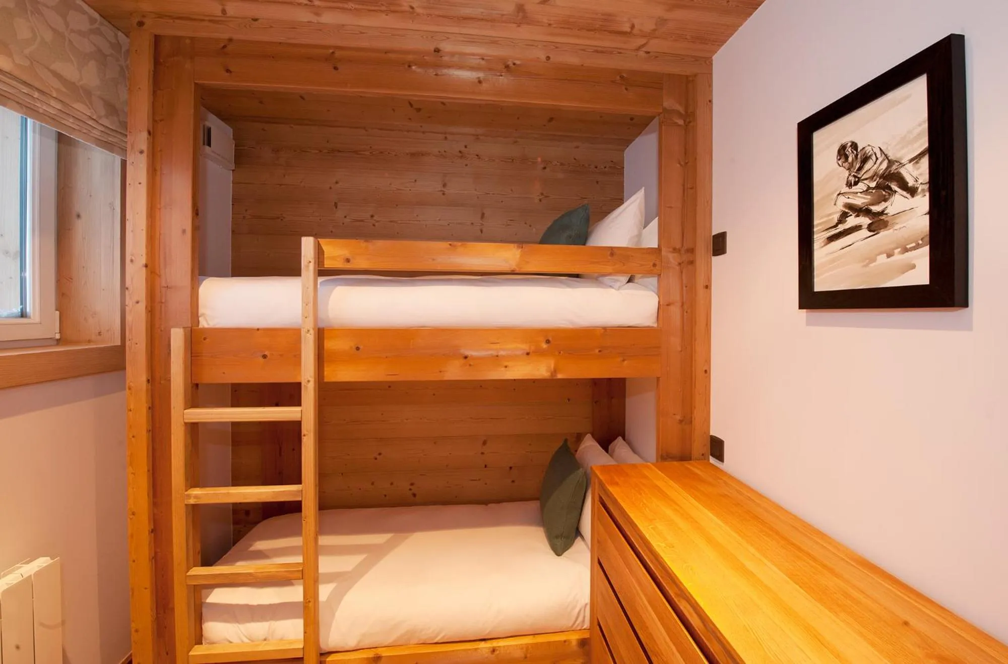 bunk bed in Altitude Lodge
