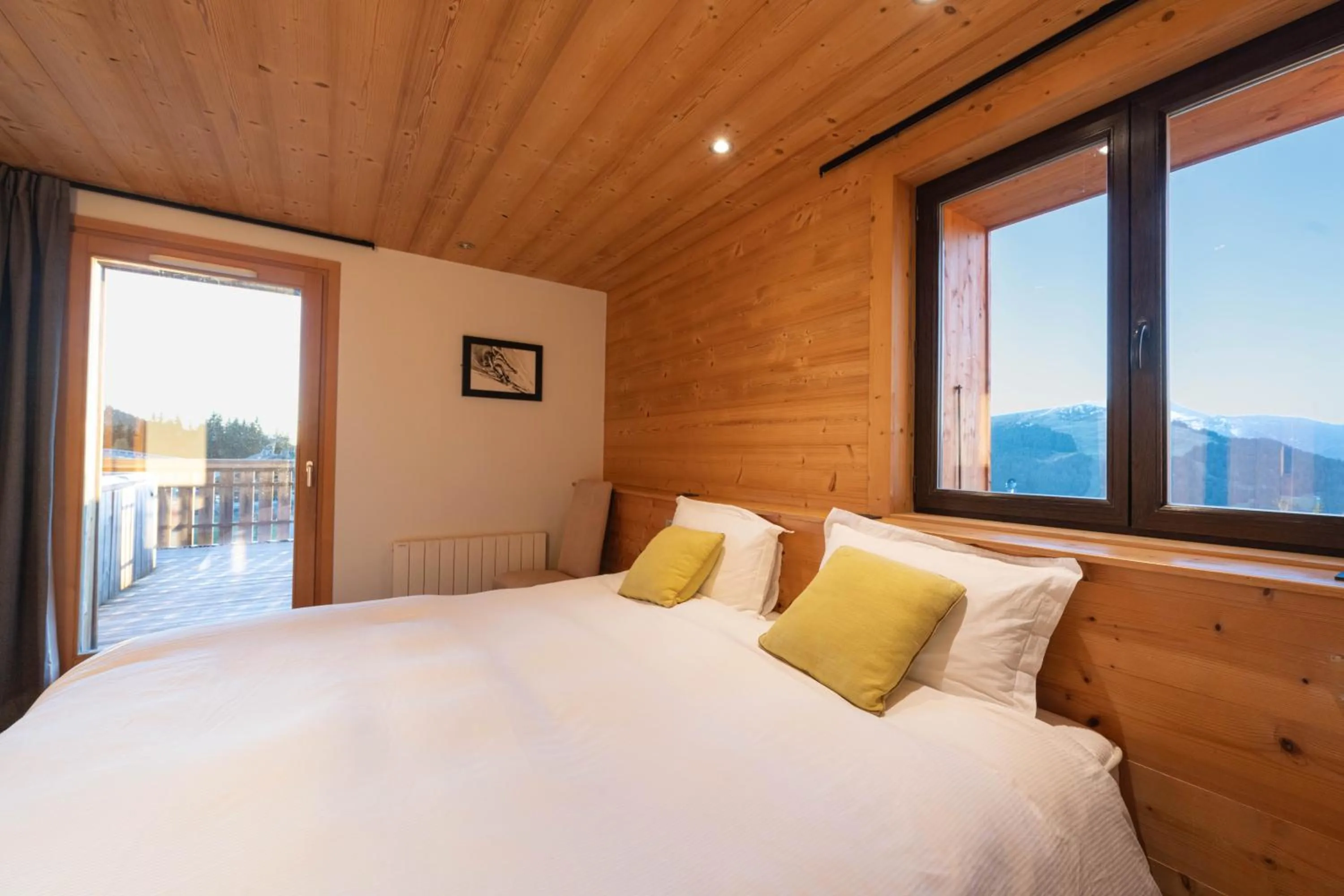 Balcony/Terrace, Bed in Le Flocon d'Argent