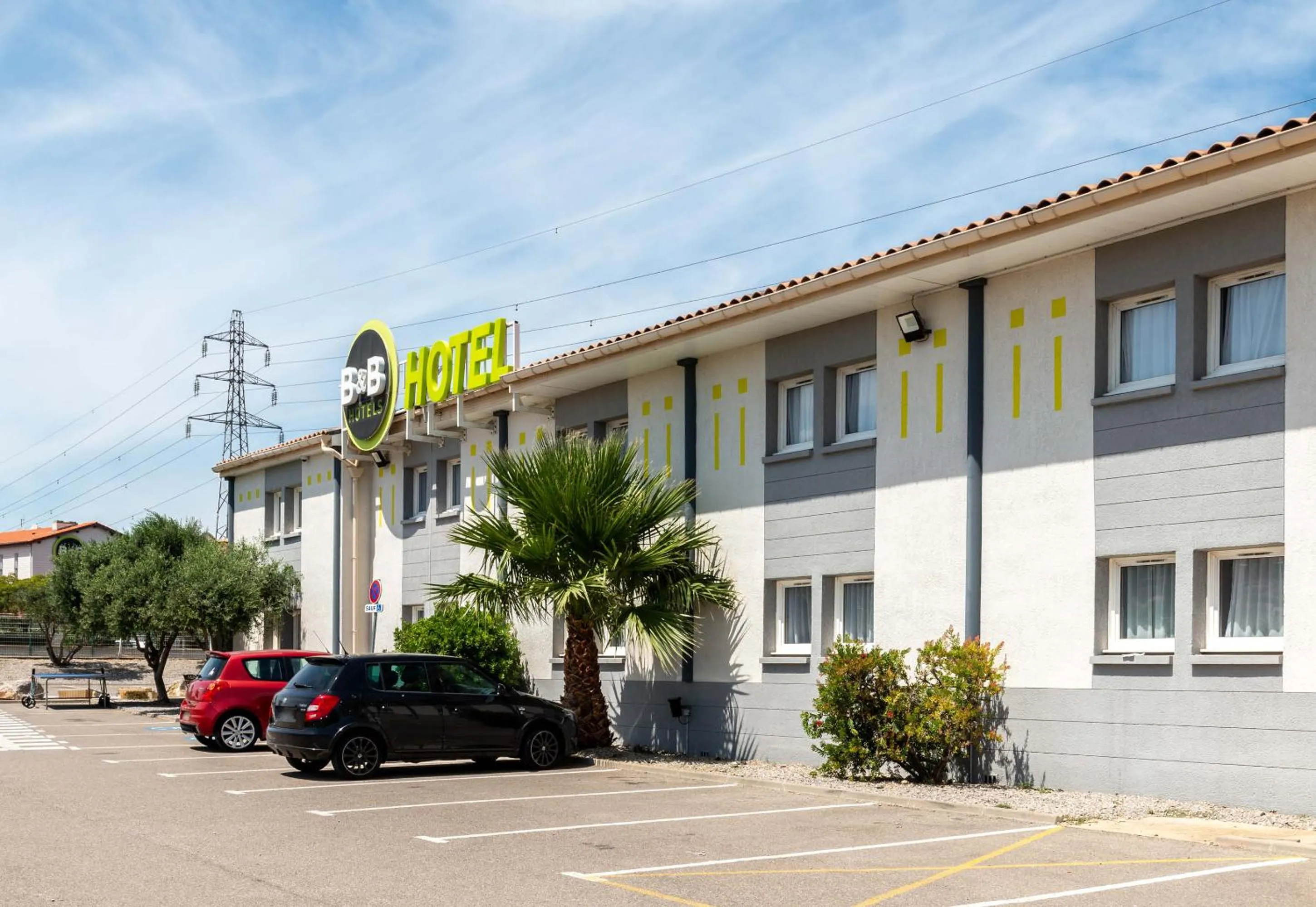 Property building in B&B HOTEL Narbonne 2