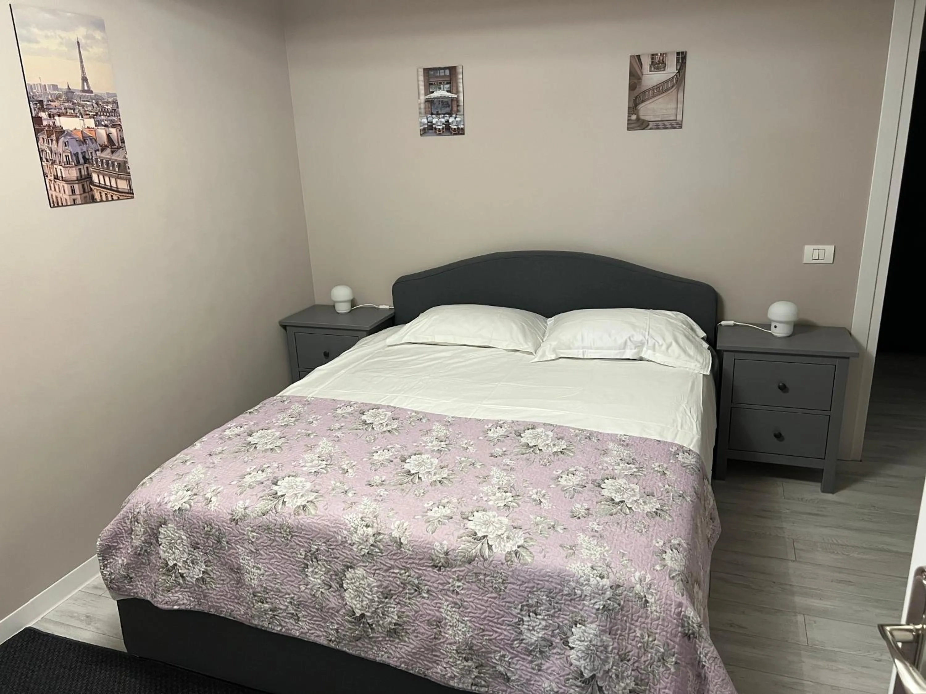 Bedroom, Bed in AZZA Residence