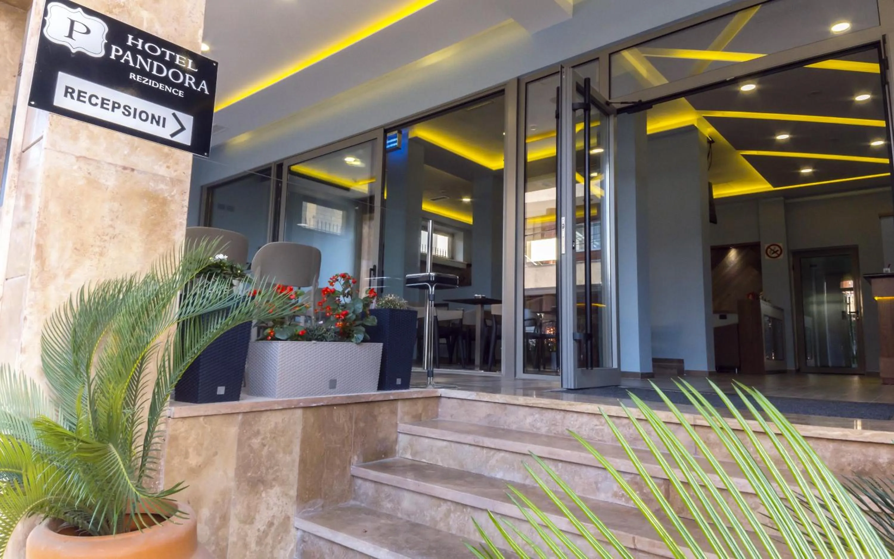 Facade/entrance in Hotel Pandora Residence