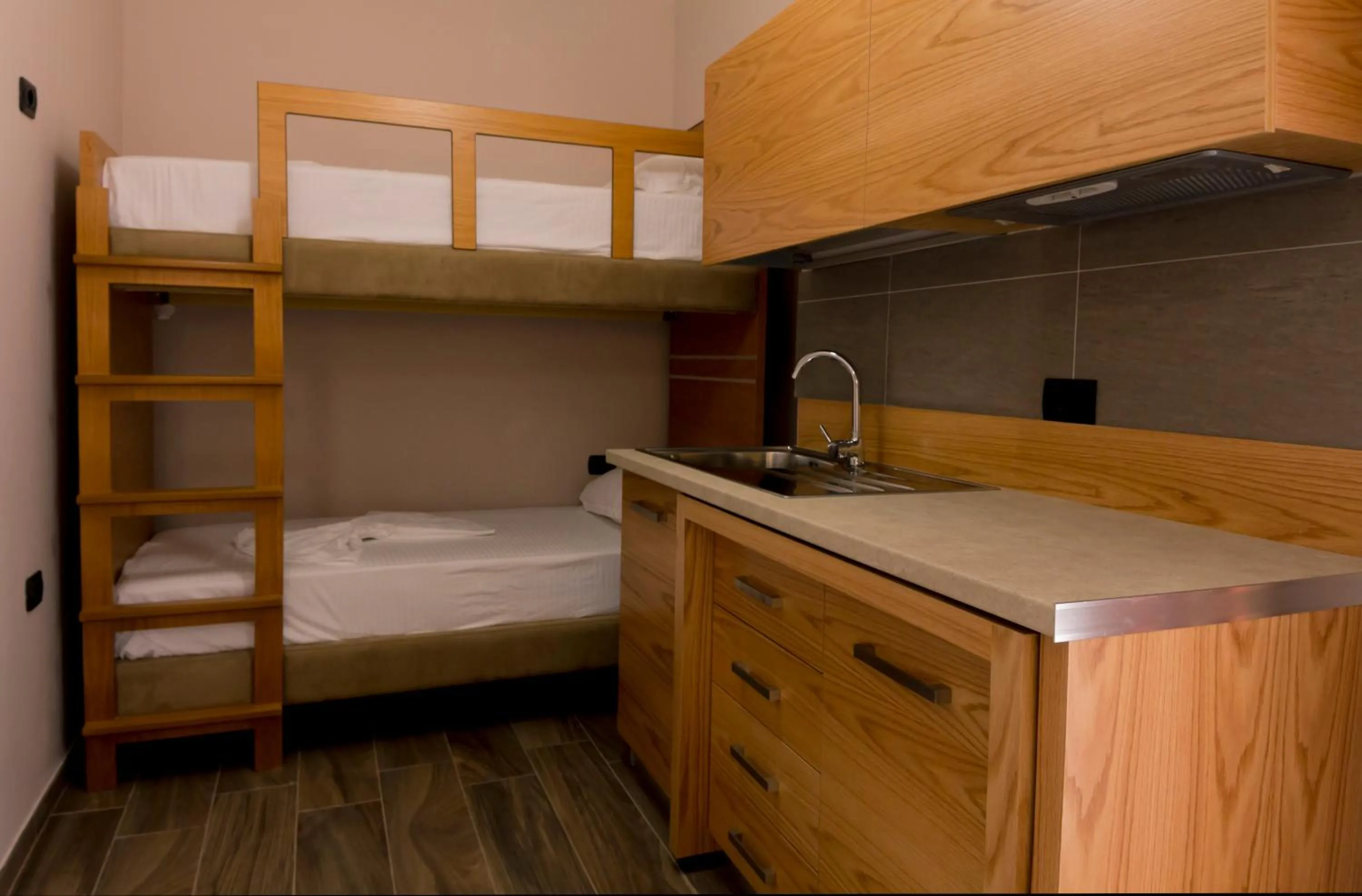 bunk bed, Bed in Hotel Pandora Residence