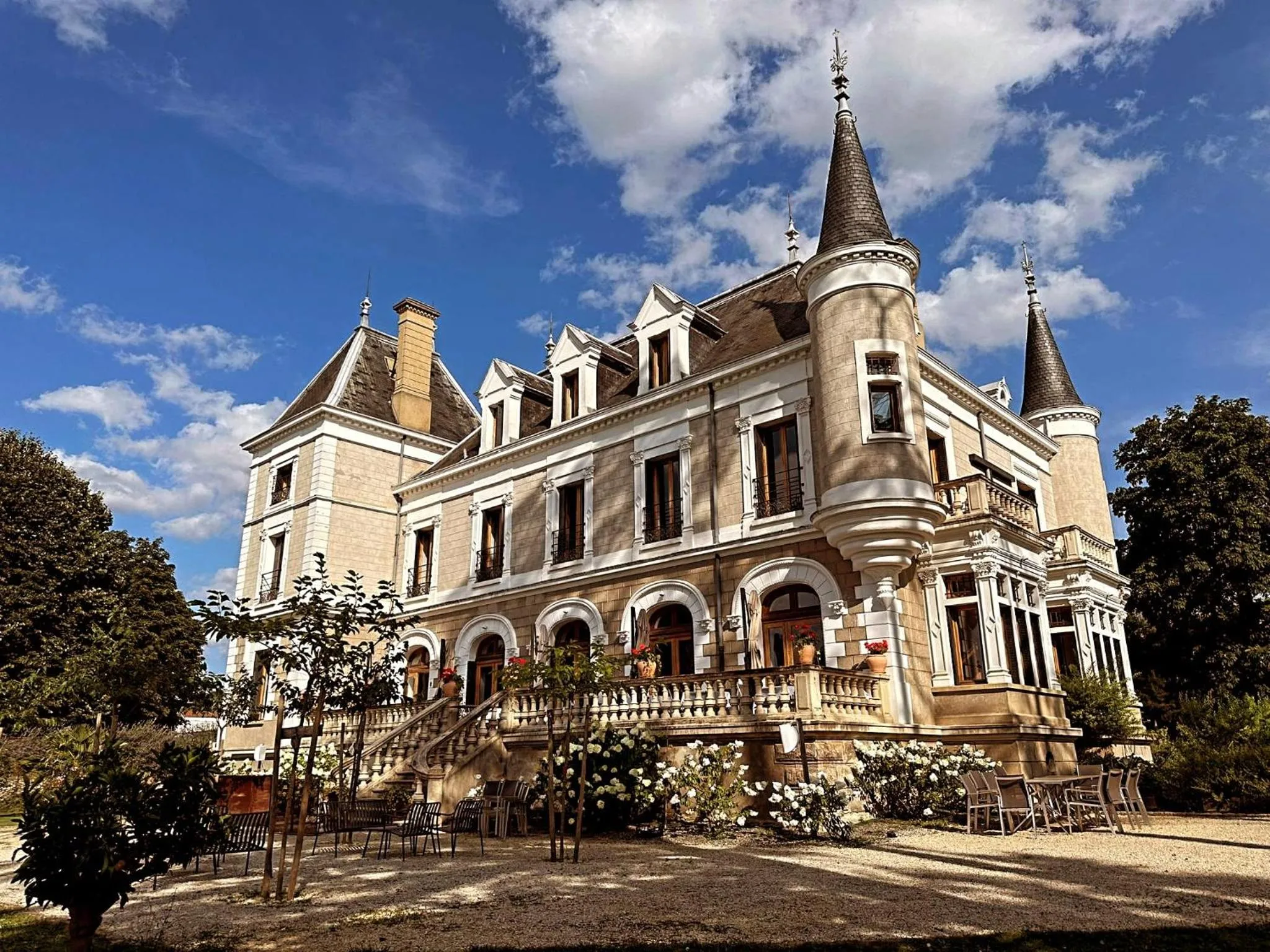 Eclosion Château Hôtel & Restaurant