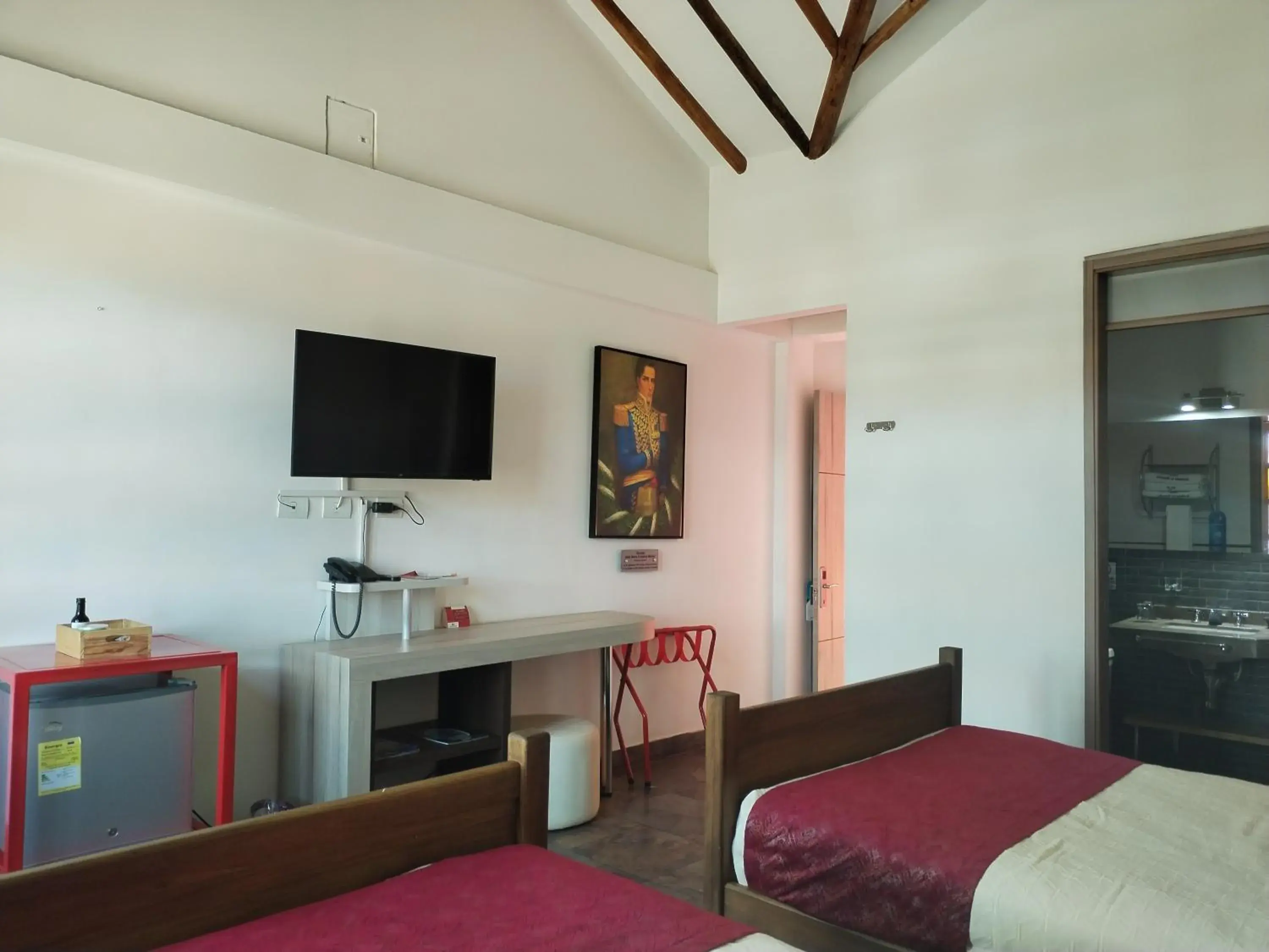 Decorative detail, Bed in Hotel Capitan Ricaurte Decorative detail, Bed in Hotel Capitan Ricaurte