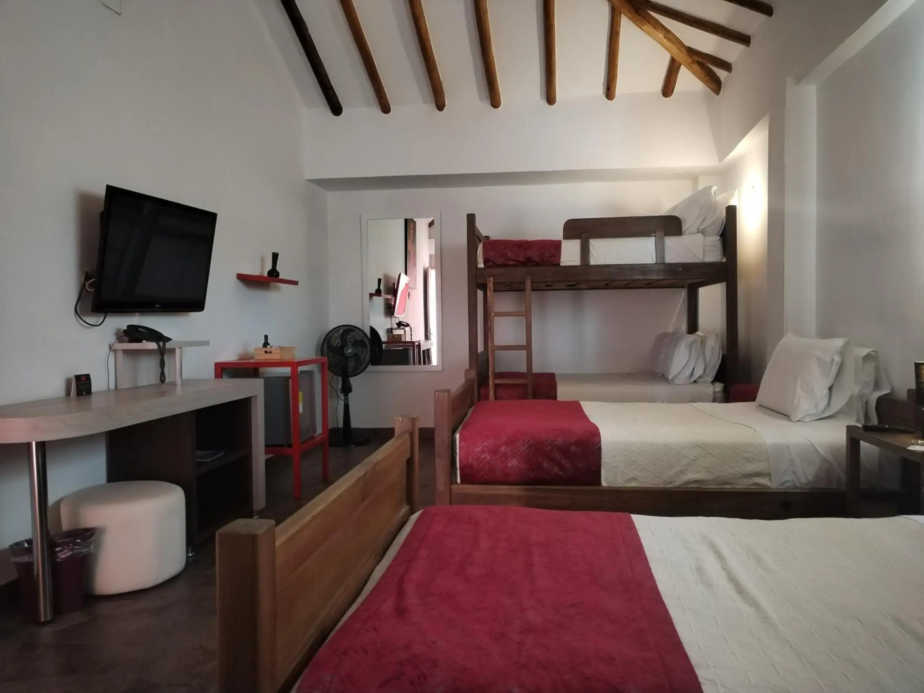 Family Room in Hotel Capitan Ricaurte Family Room in Hotel Capitan Ricaurte