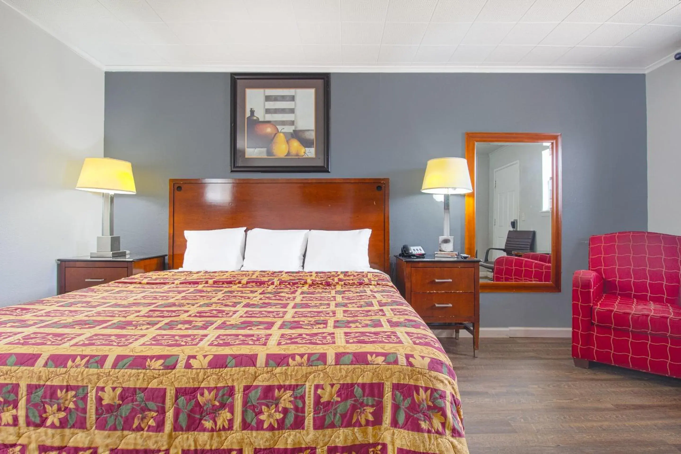 Bedroom, Bed in OYO Hotel McAlester OK S Main St Bedroom, Bed in OYO Hotel McAlester OK S Main St