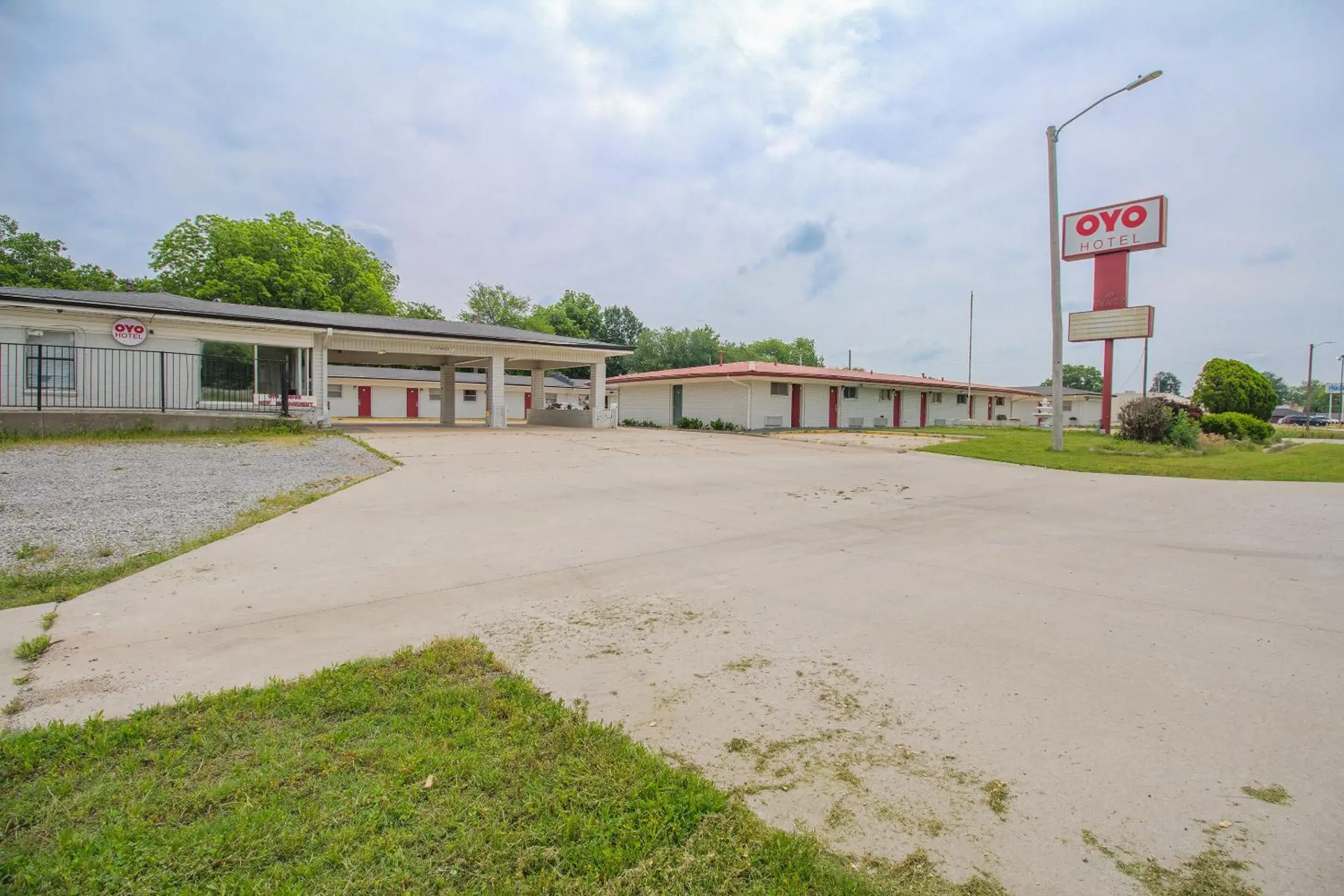 Facade/entrance in OYO Hotel McAlester OK S Main St Facade/entrance in OYO Hotel McAlester OK S Main St