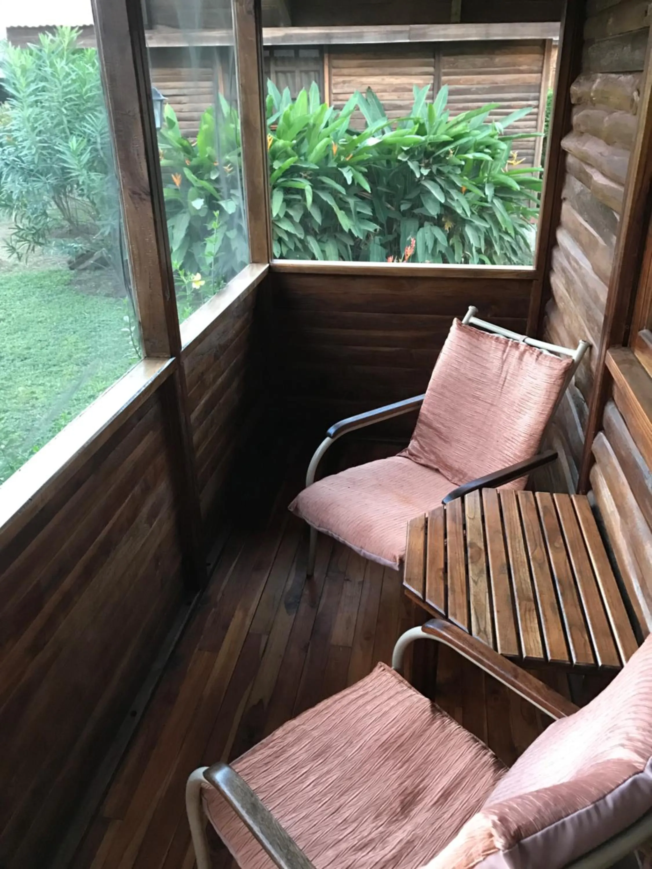 Property building in Hotel Cabañas La Teca