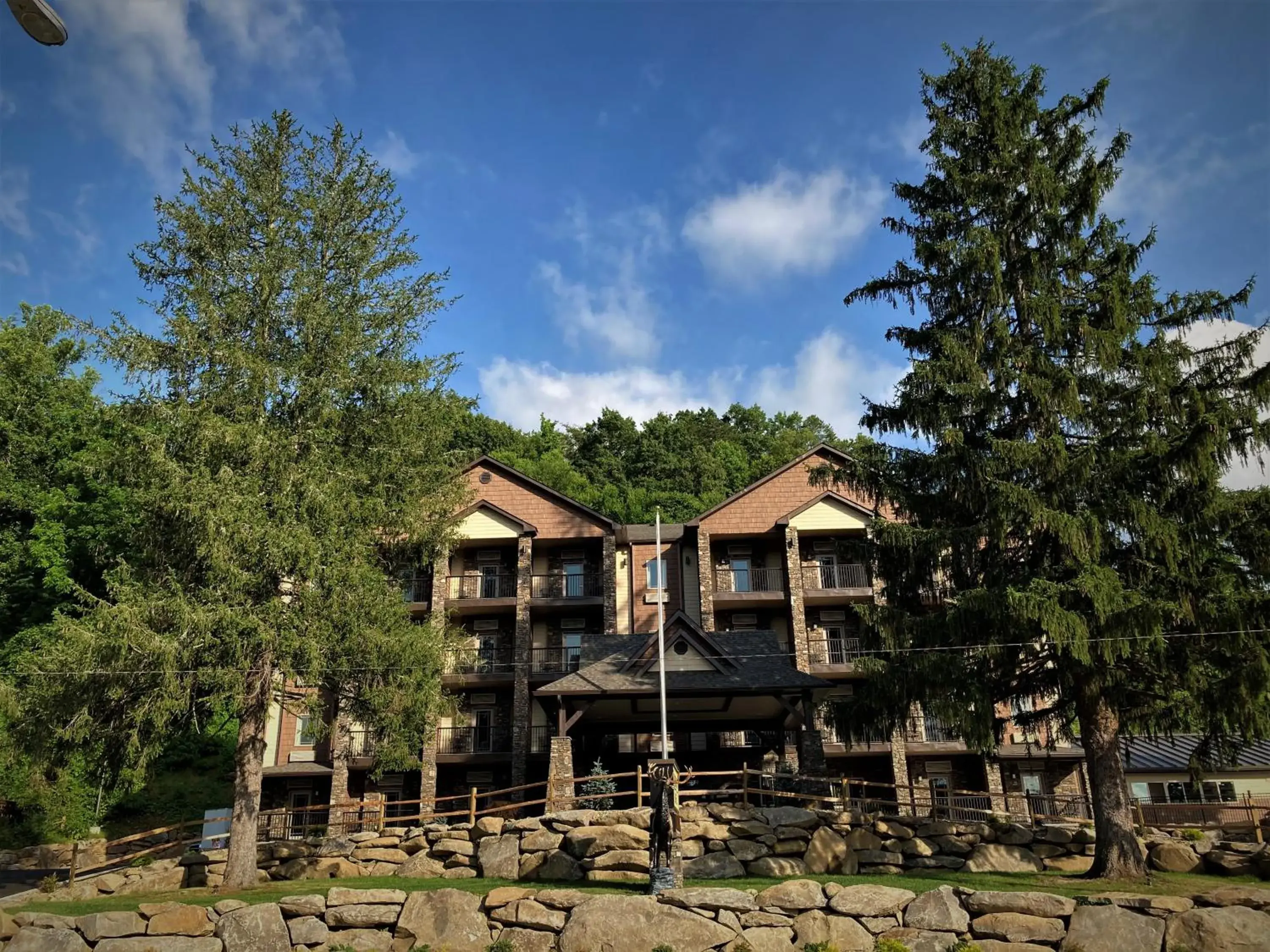 Stonebrook Lodge Bryson City Stonebrook Lodge Bryson City