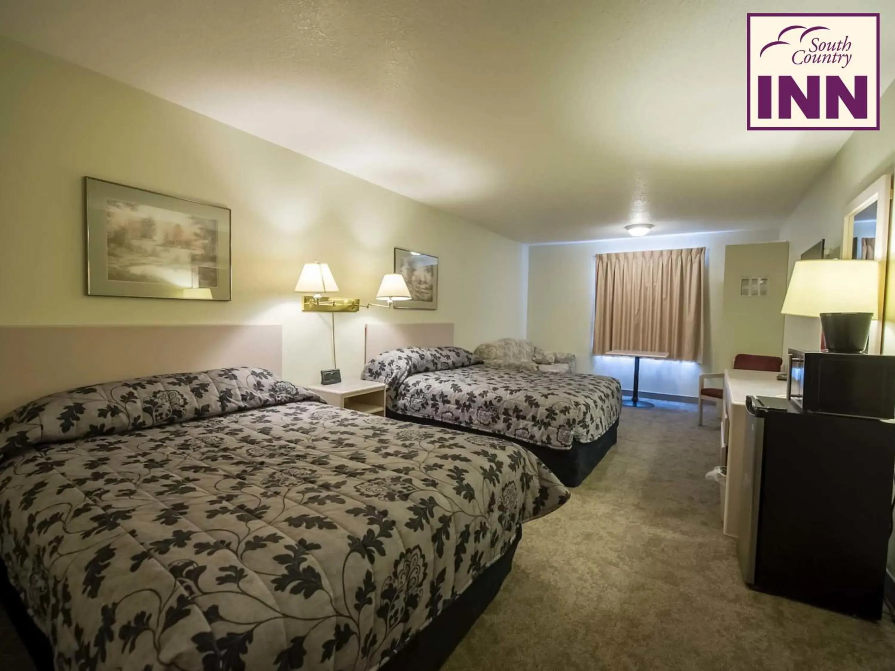 Family Room - single occupancy in South Country Inn Family Room - single occupancy in South Country Inn