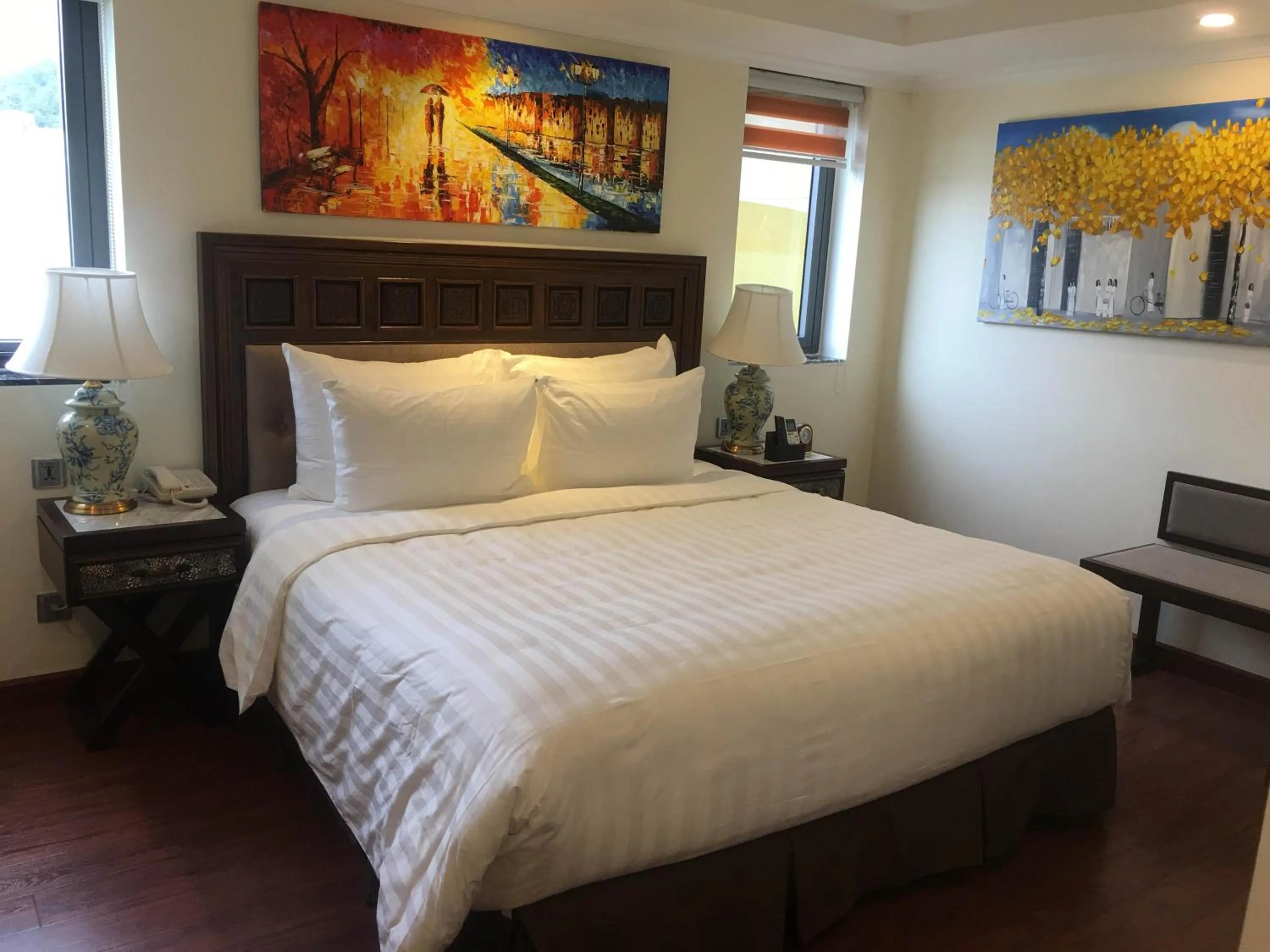 Bed in Paris Boutique Hotel Sapa