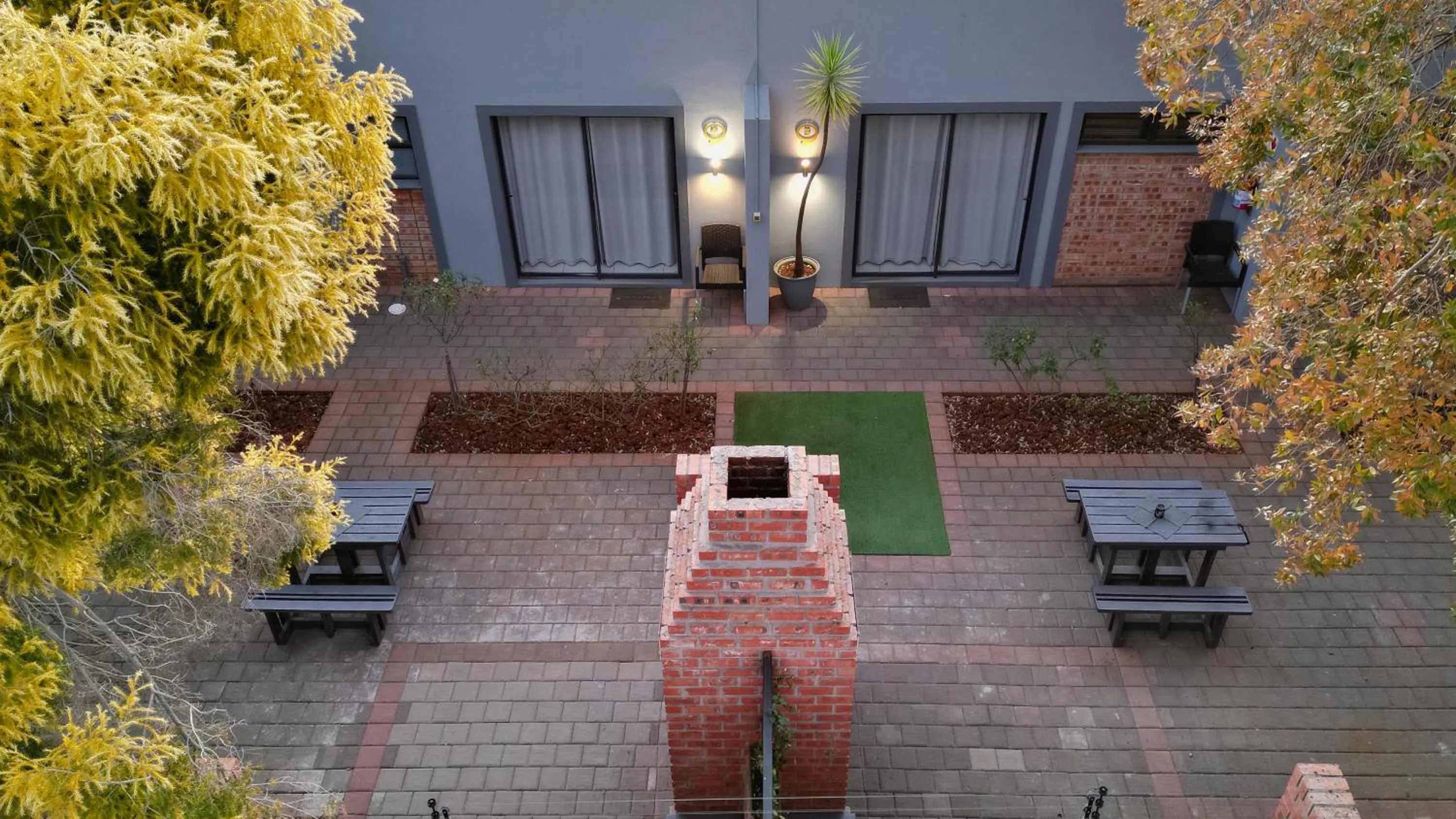 Garden view in Telos at Reitz