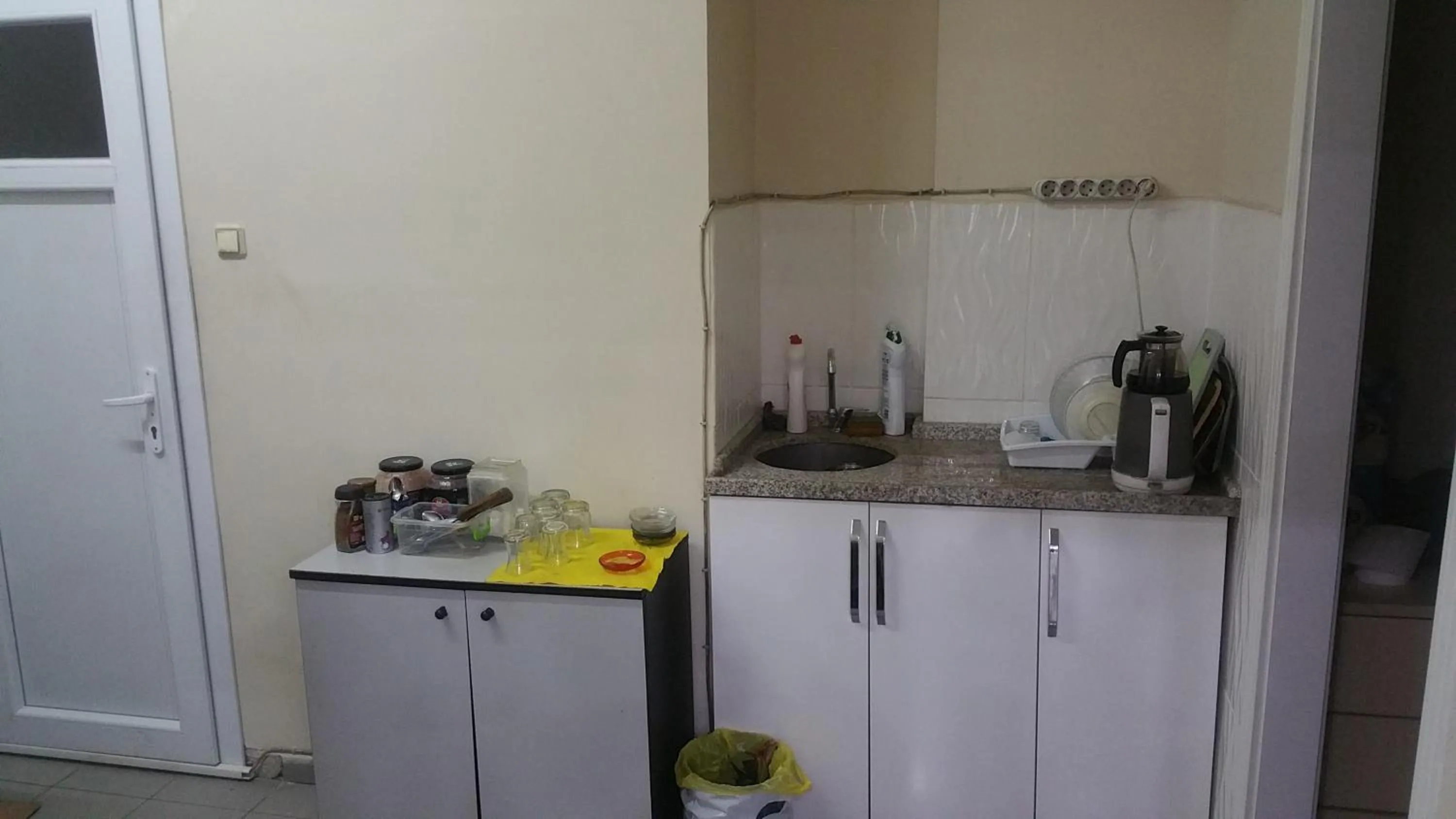 Property building in Adana Hostel 1
